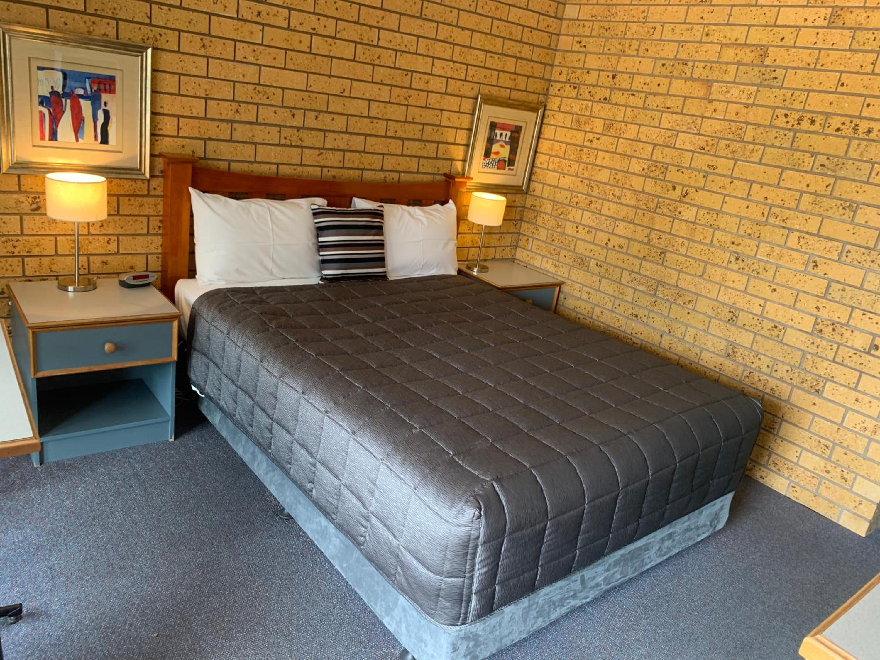 Newell Motor Inn Narrandera