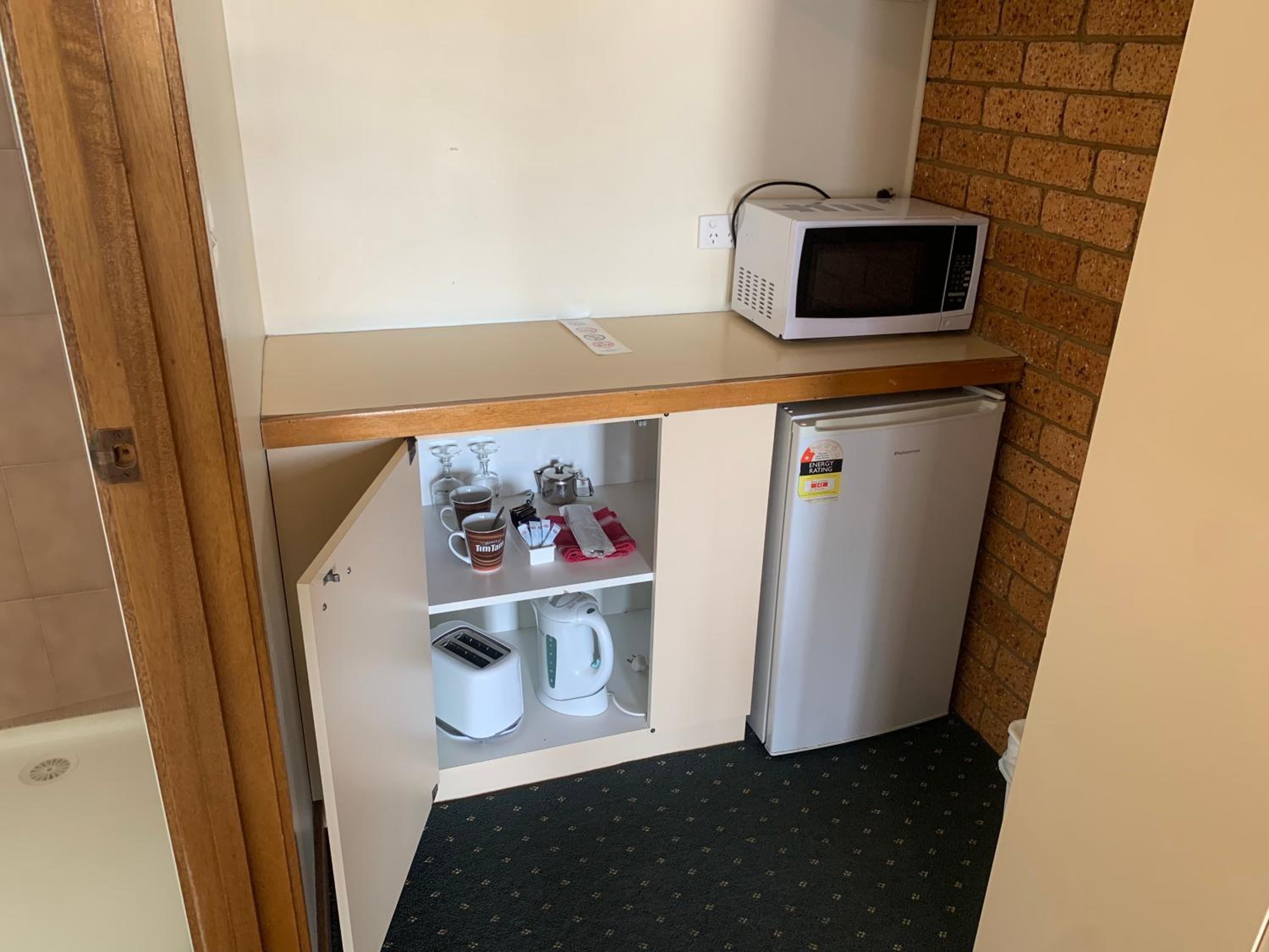 Newell Motor Inn Narrandera