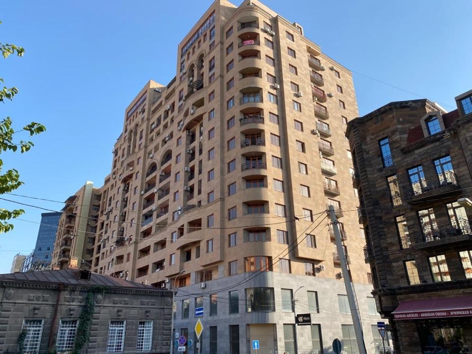 Pavstos Buzand Street, 1 bedroom New renovated, Modern apartment BU955