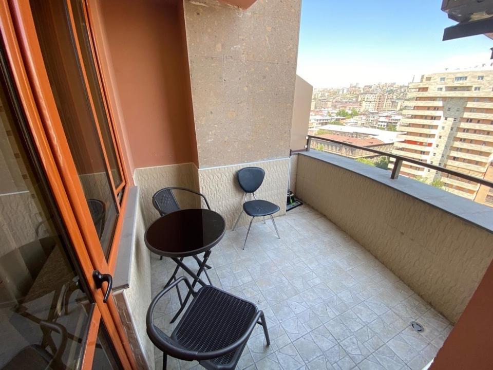 Pavstos Buzand Street, 1 bedroom New renovated, Modern apartment BU955