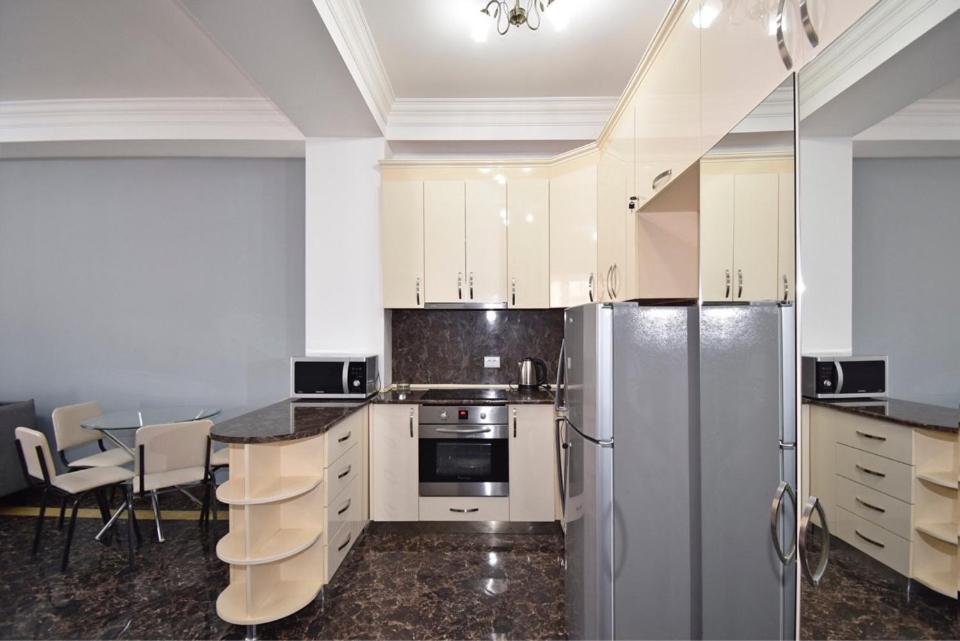 Pavstos Buzand Street, 1 bedroom New renovated, Modern apartment BU955