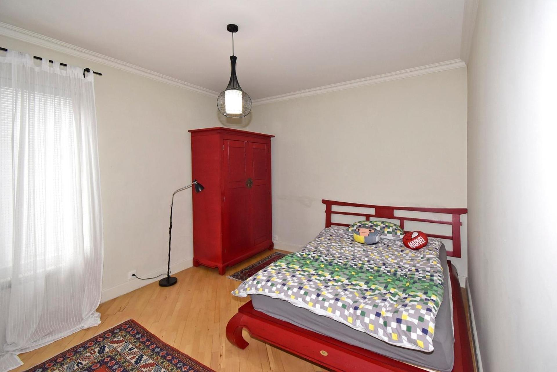 Khanjyan street, 3 bedrooms Duplex, Spacious apartment for rent DXA344