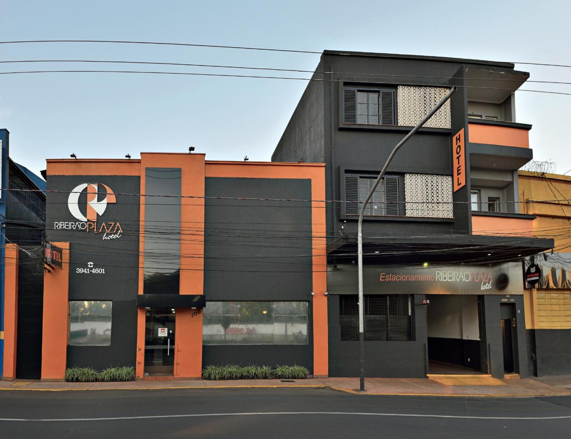 Hotel Ribeirão Plaza Hotel - Image 1