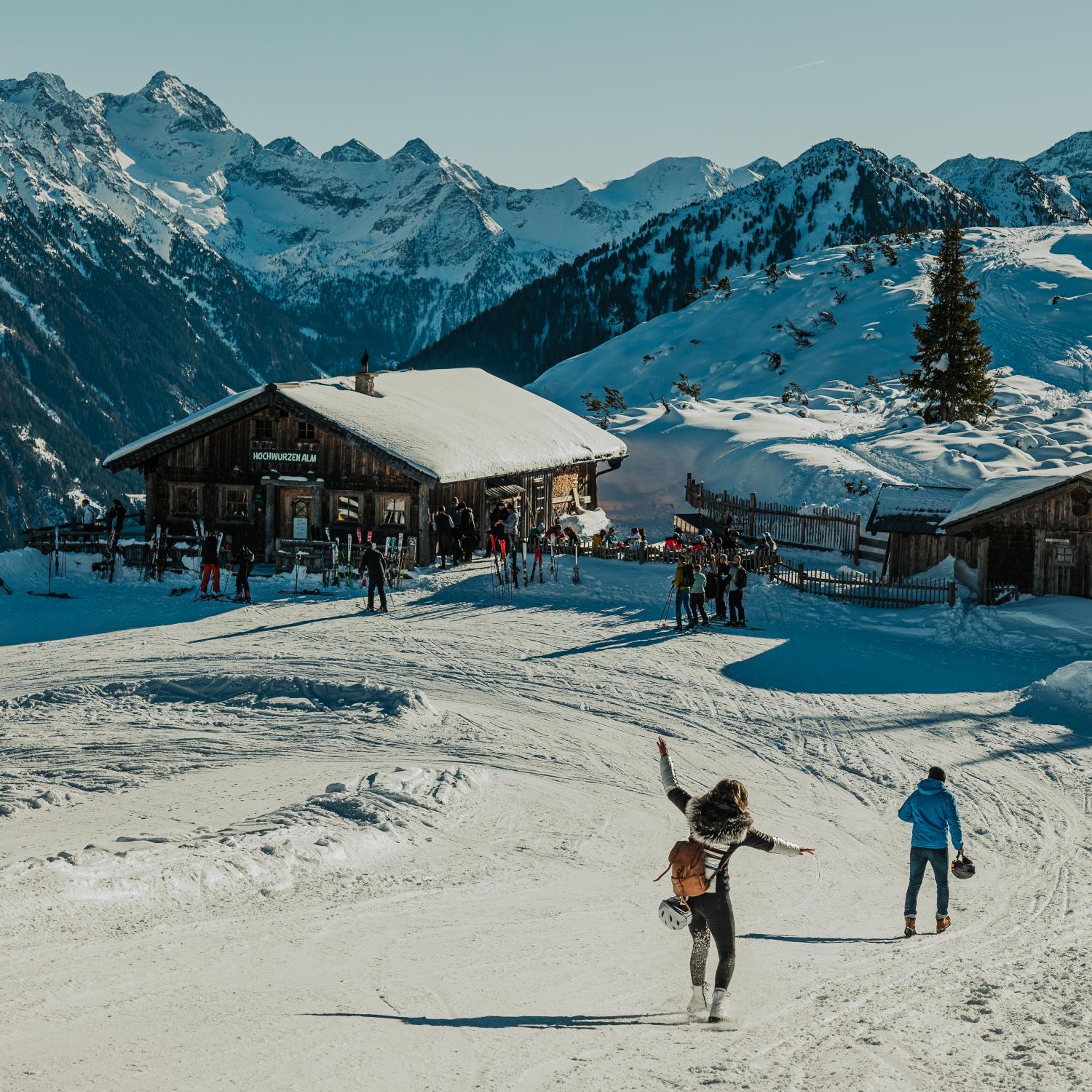 Mountain Hotel & Hostel