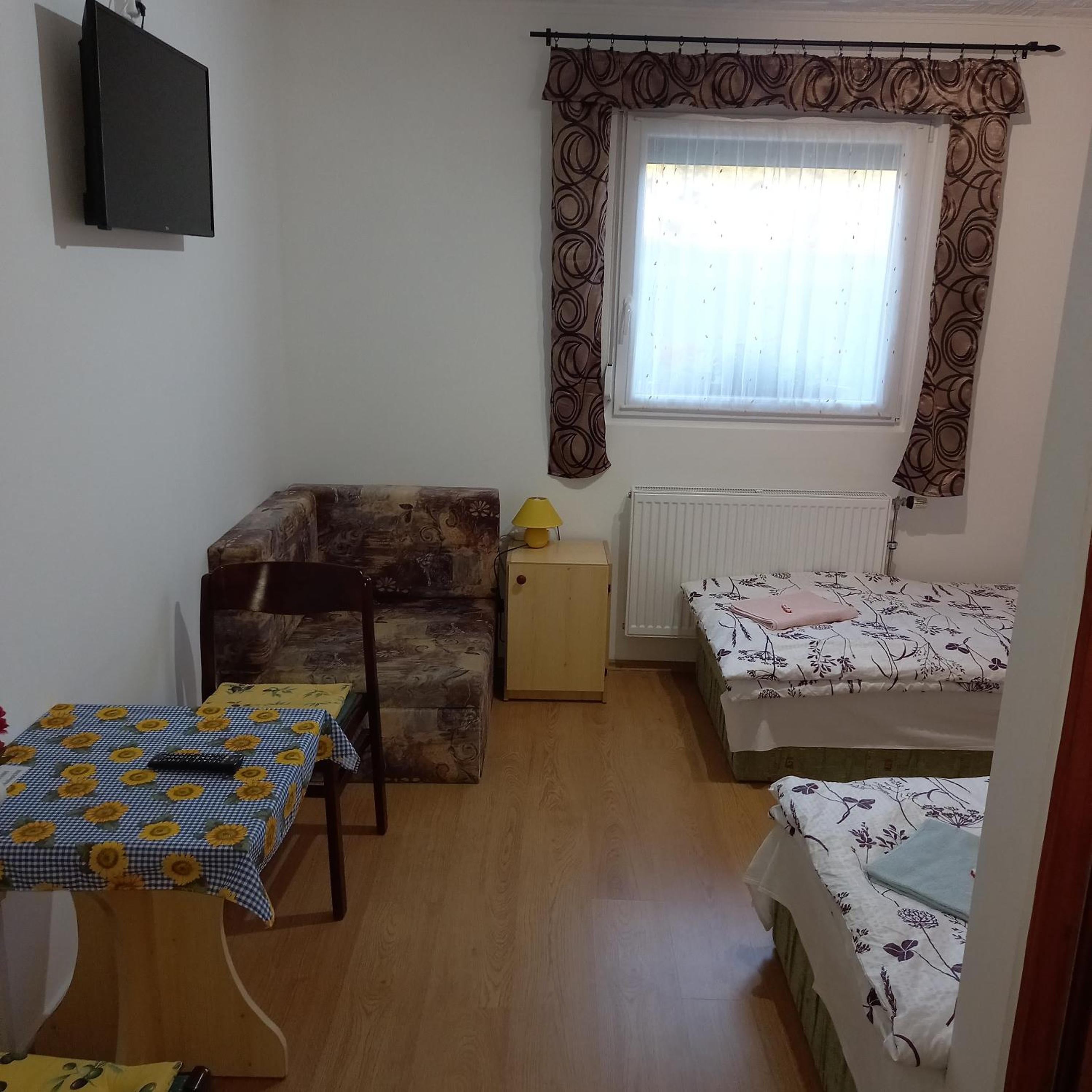 Photo 26
