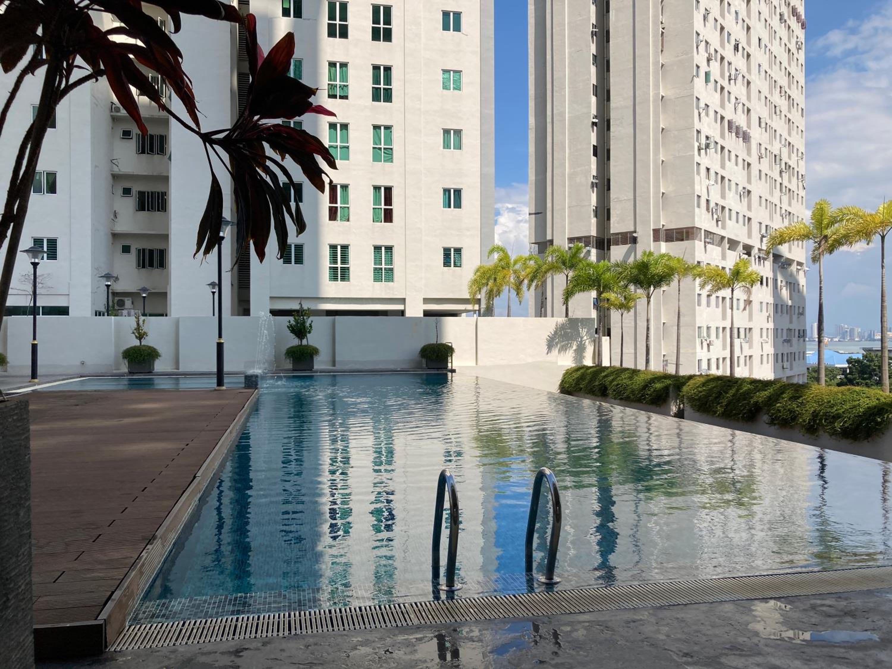 Straits Garden Suite Jelutong Georgetown photo 1