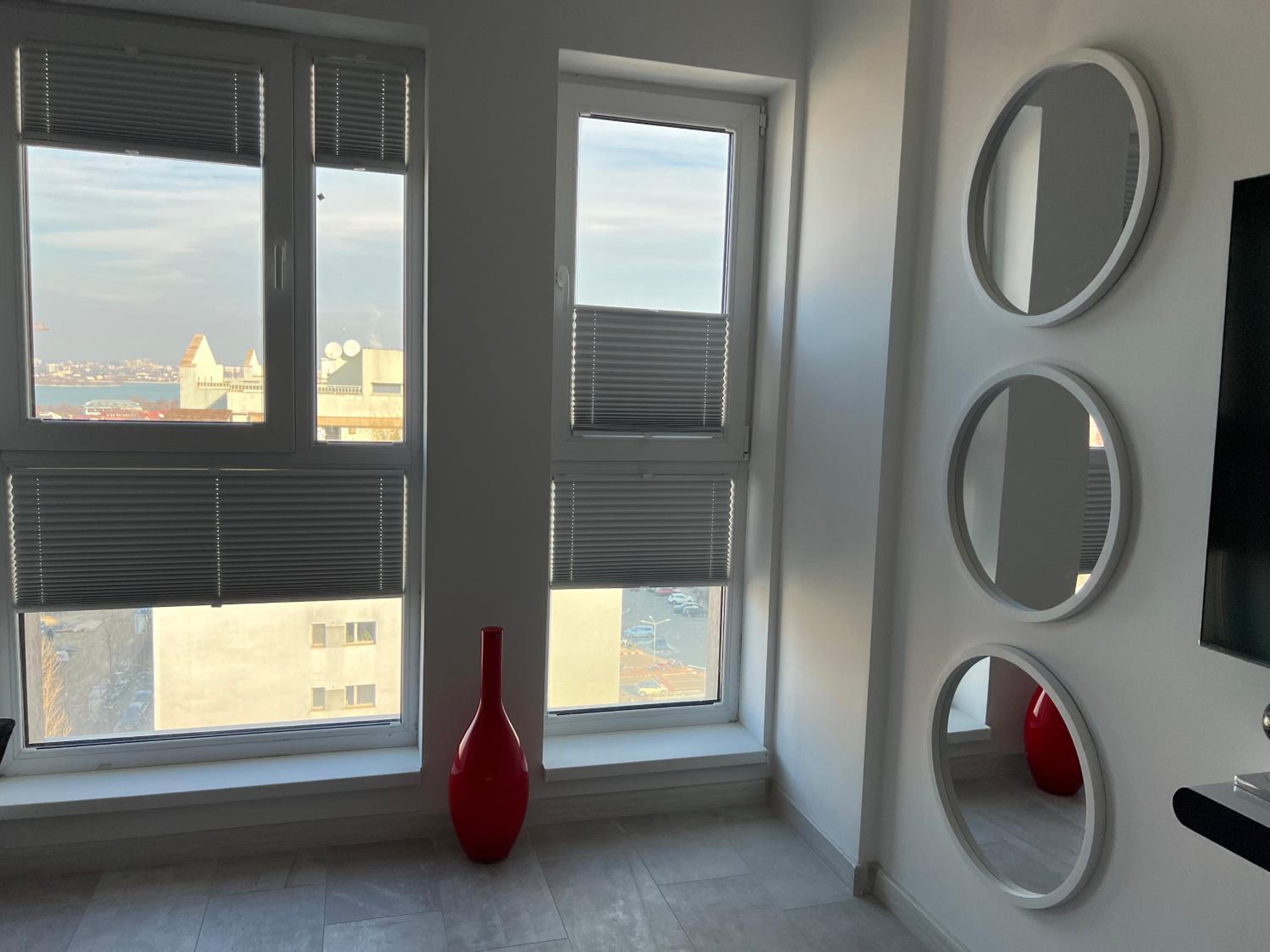 Fancy Penthouse Studio with Lakeview W10