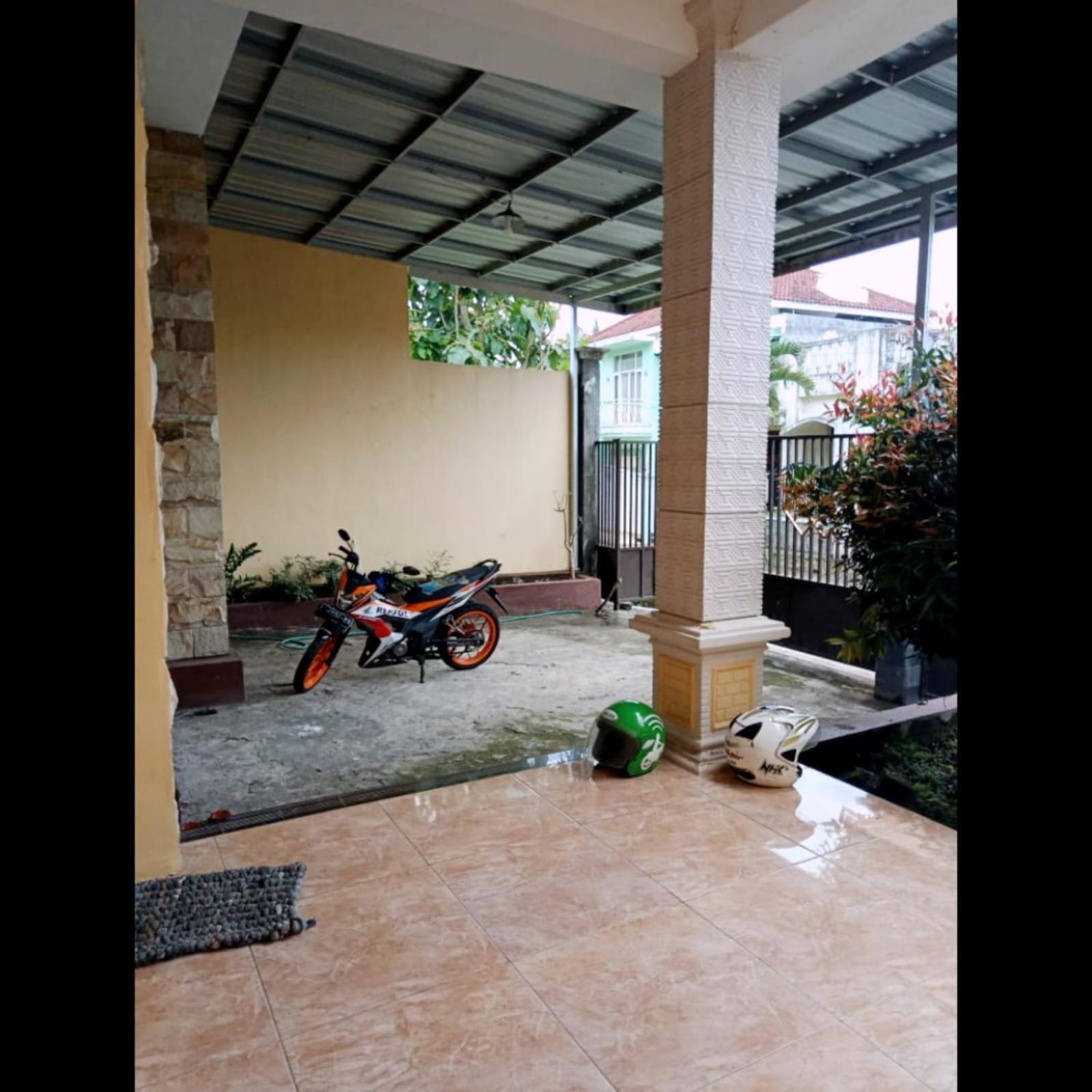 RUMAH ACIL DEKAT BNS dan JTP view 2