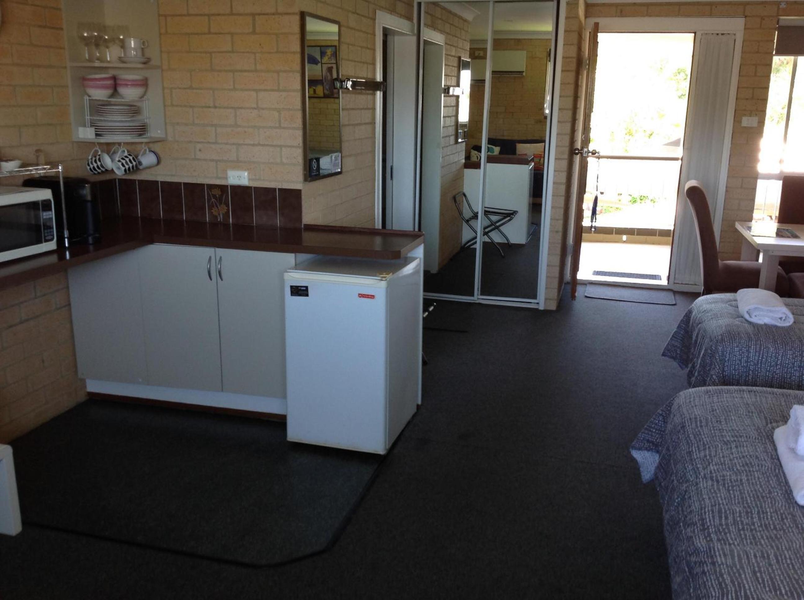 Avlon Gardens Motel