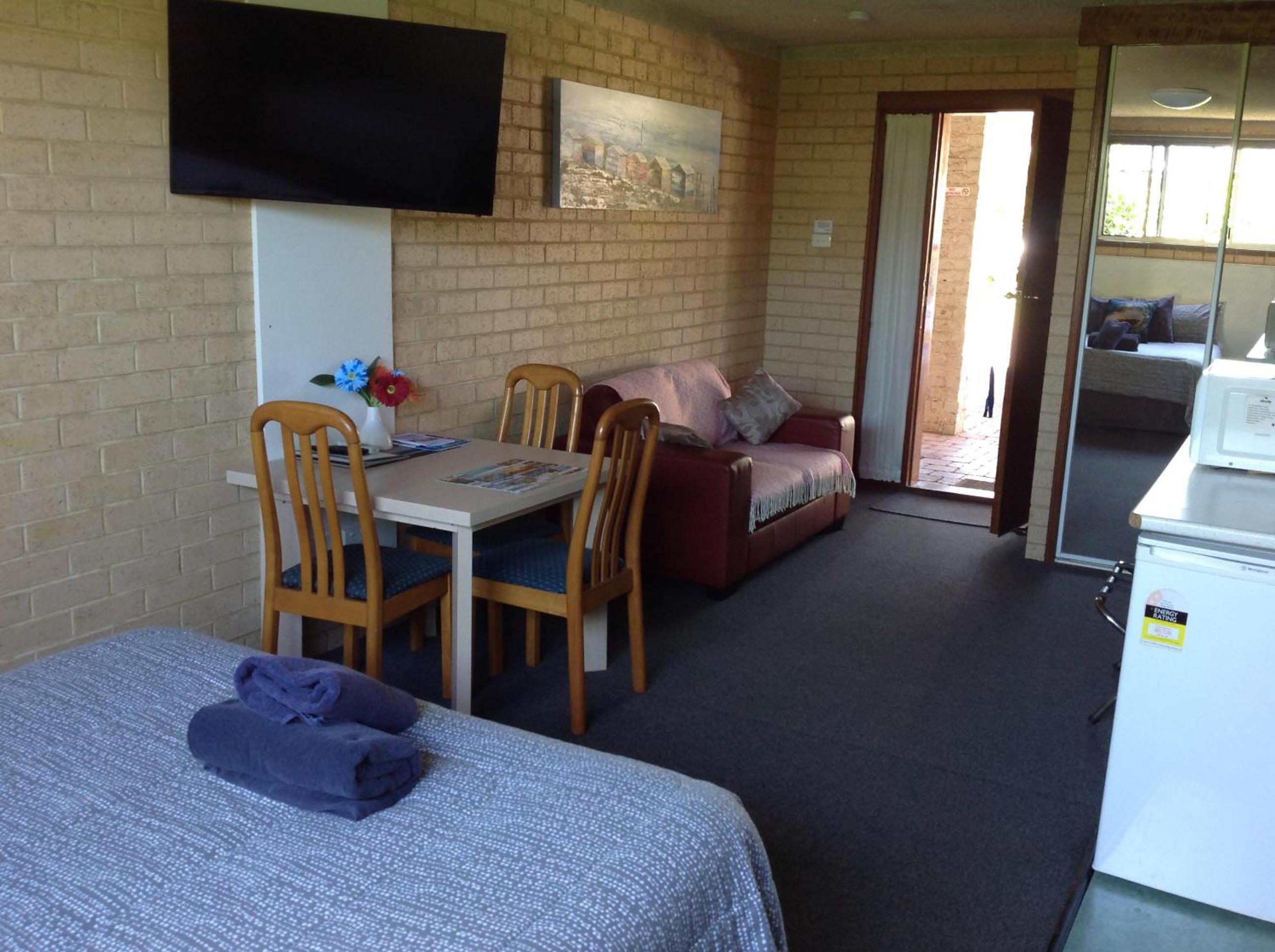 Avlon Gardens Motel