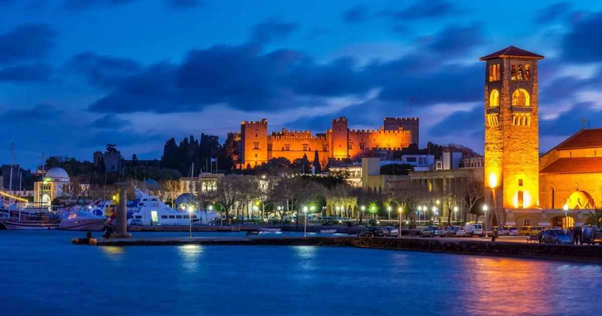 Emerald Dream House#Poiessa, Medieval Town
