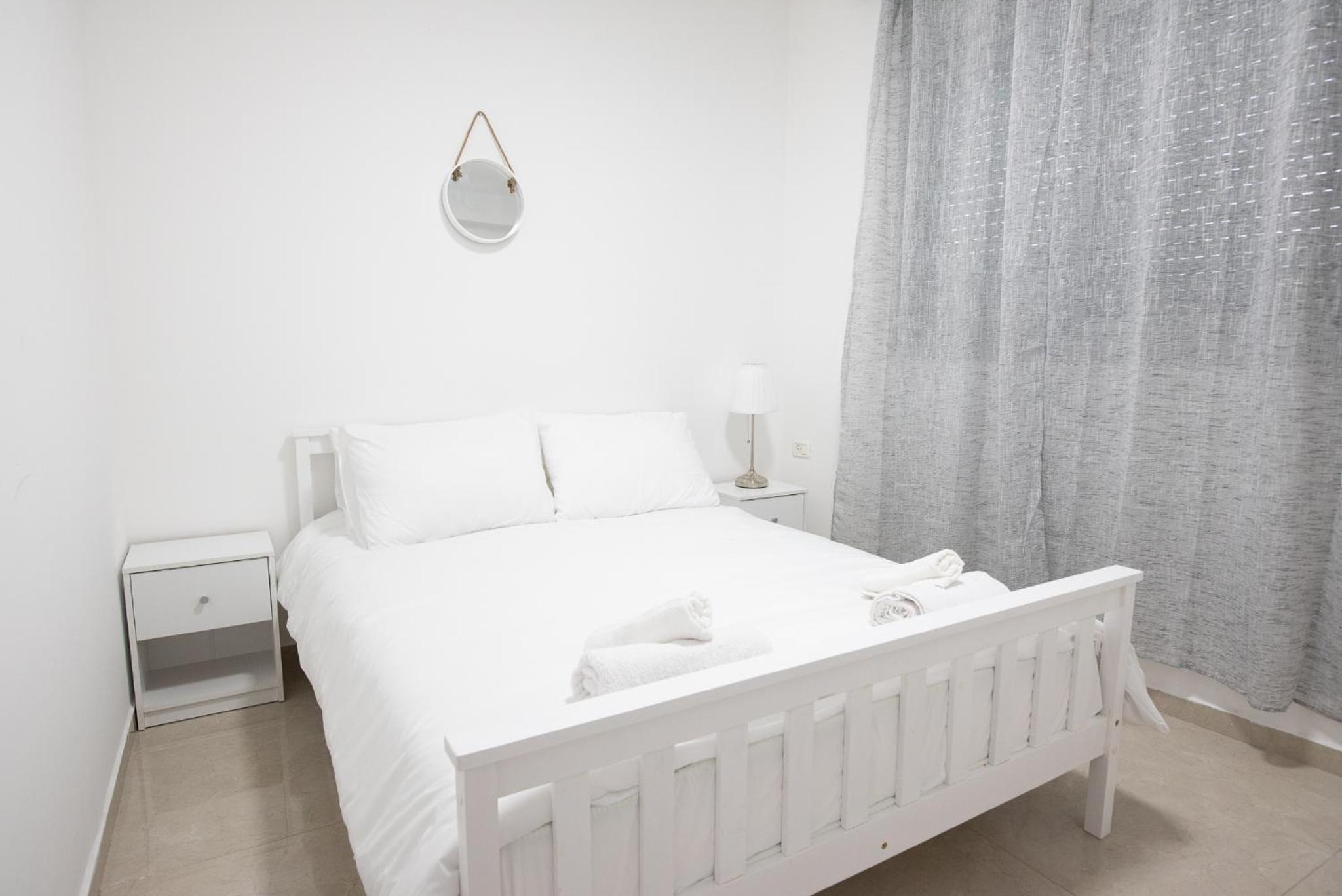 PORT CITY HAIFA - German Colony Luxurious 2 bdrms Apt - MAMAD