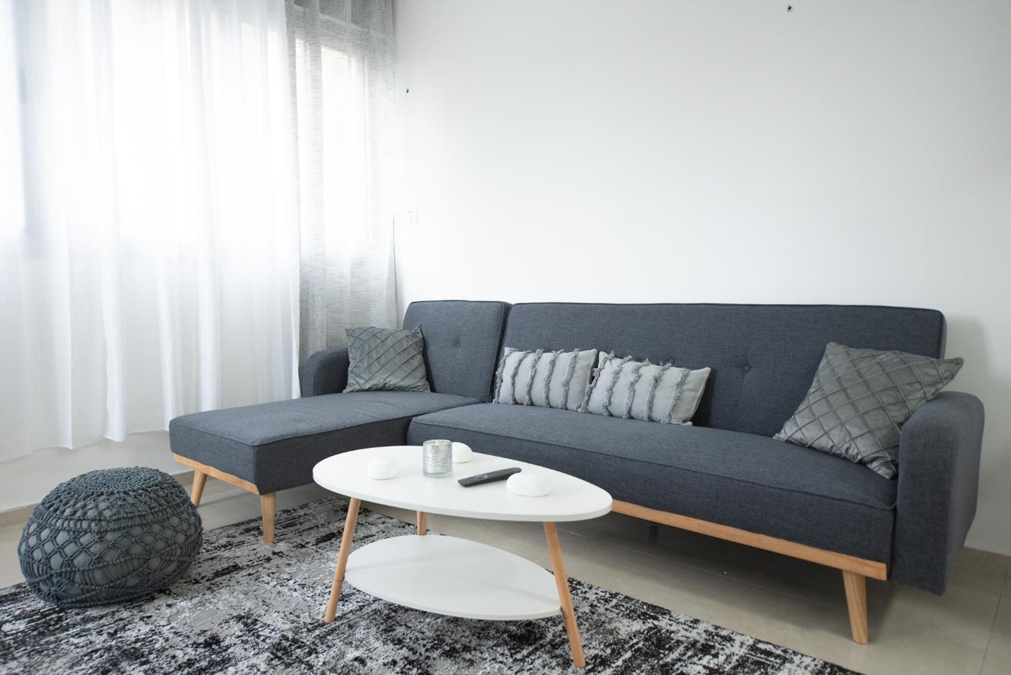 PORT CITY HAIFA - German Colony Luxurious 2 bdrms Apt - MAMAD
