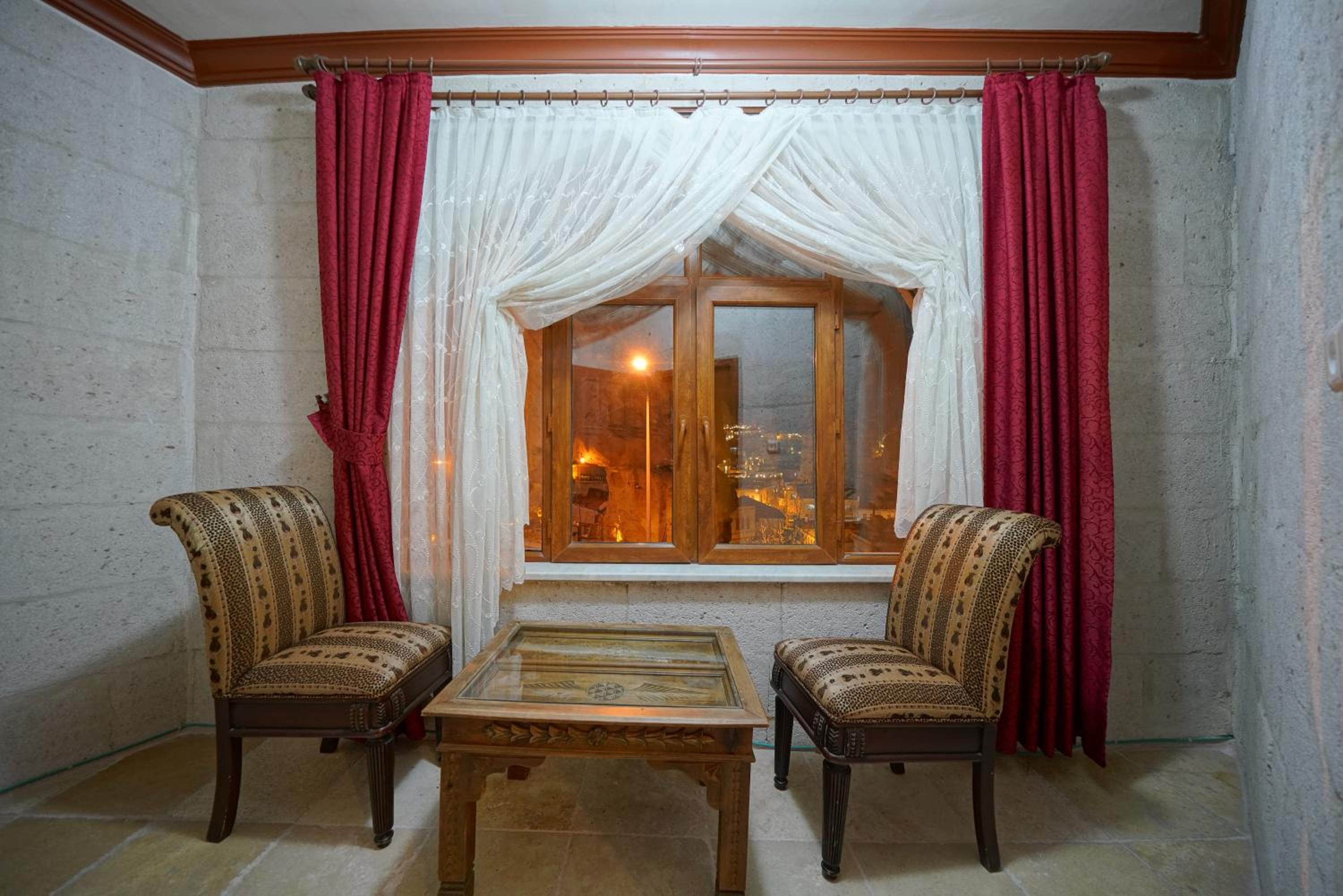 Arch Palace - Image 63