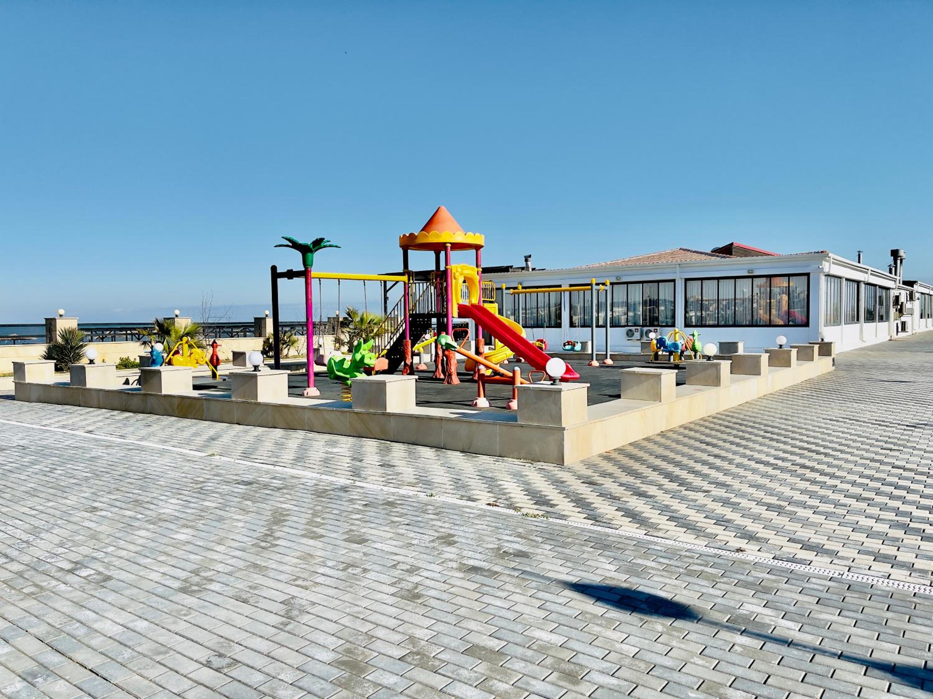 Delmar Luxury Residence