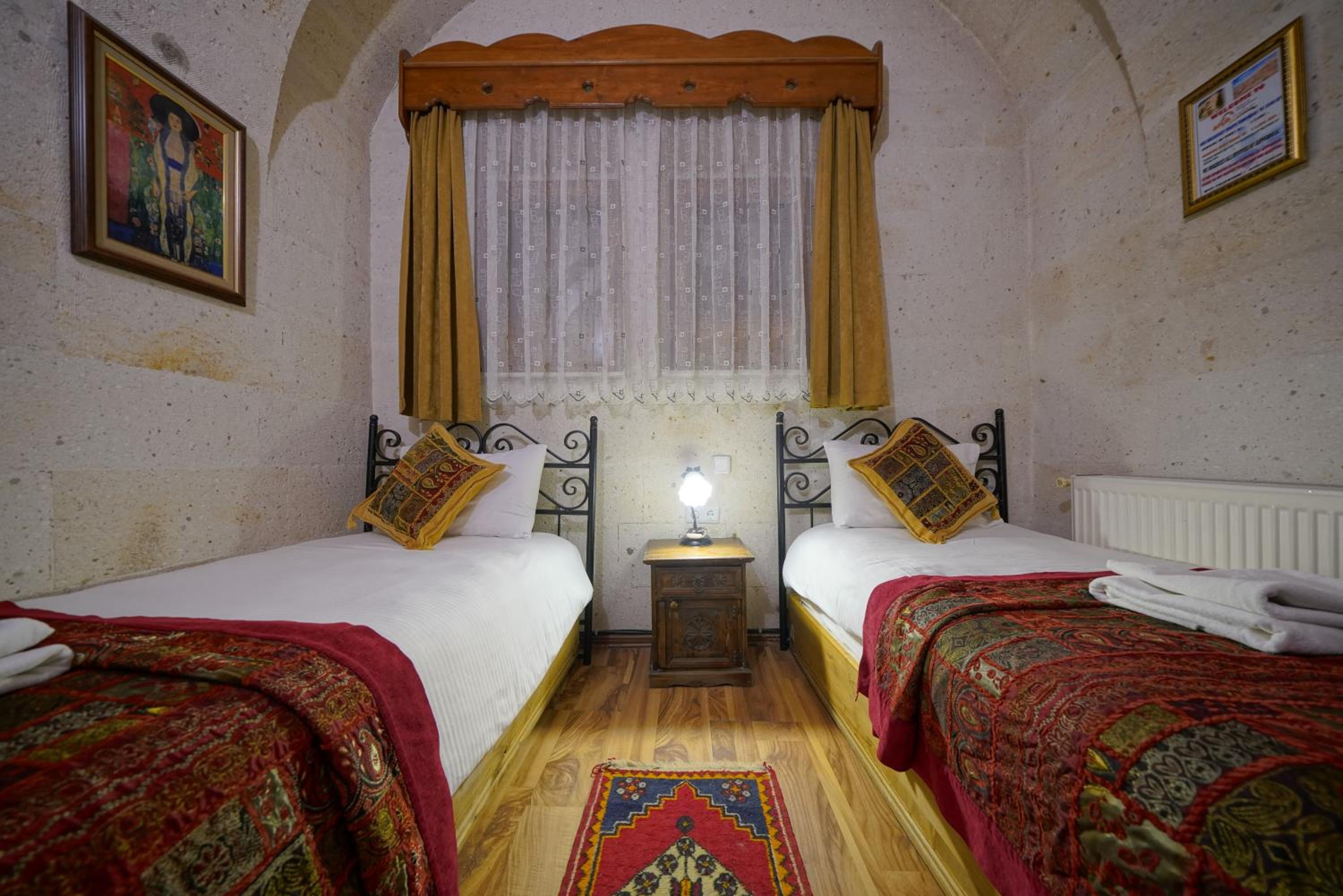 Arch Palace - Image 87