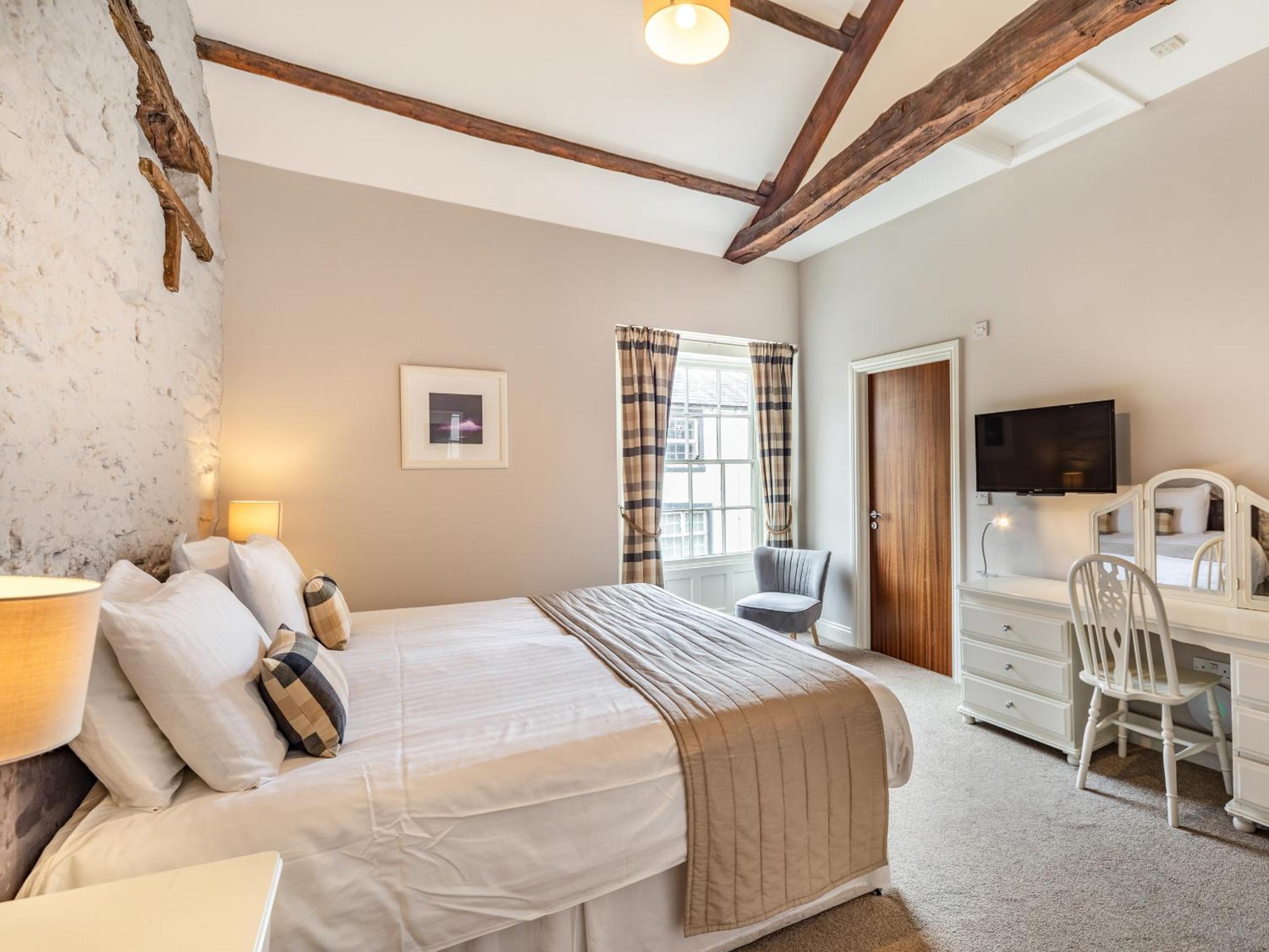 Scotch Arms Mews Bed & Breakfast, Brampton Town Centre, Hadrians Wall