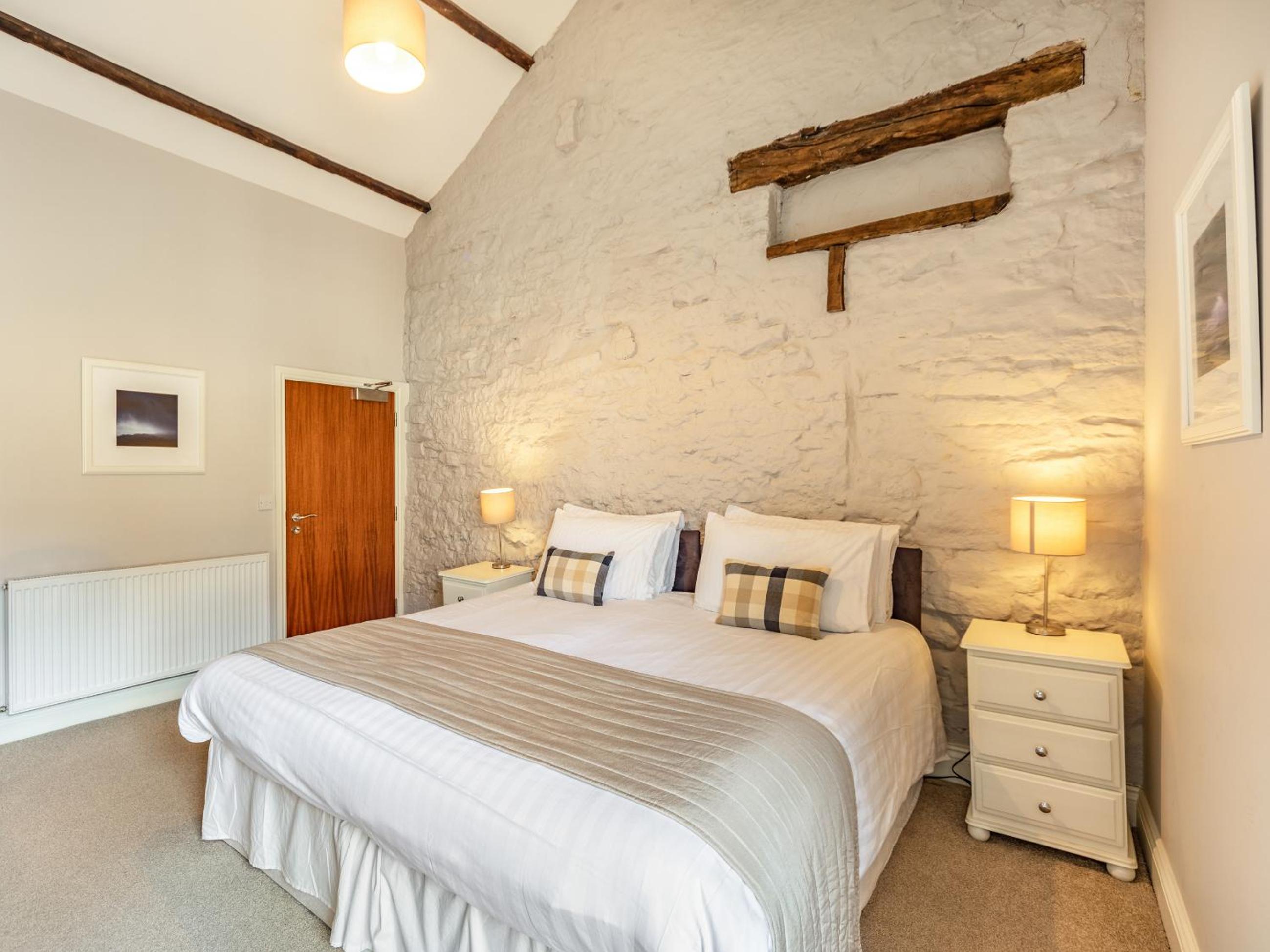 Scotch Arms Mews Bed & Breakfast, Brampton Town Centre, Hadrians Wall
