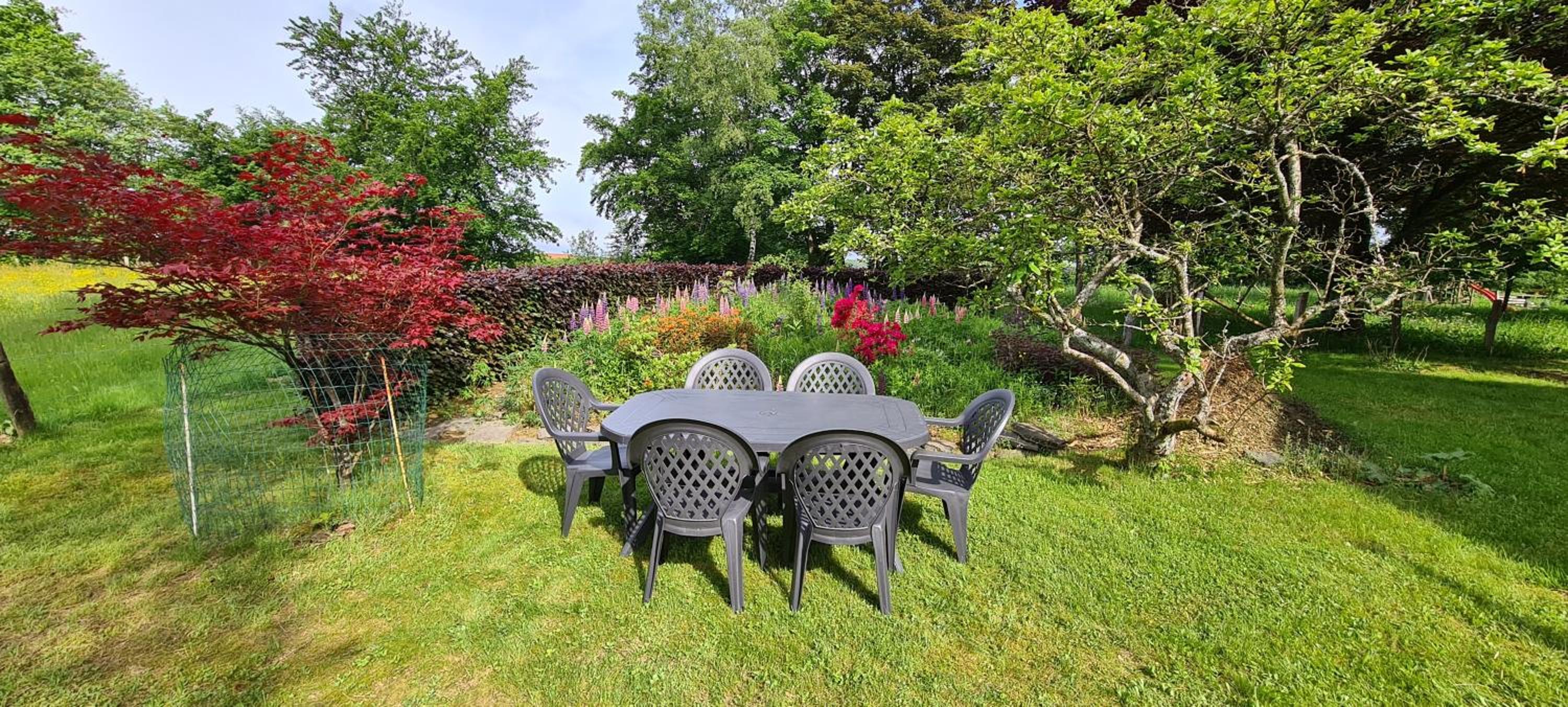 Les Randonneurs - Maison spacieuse avec jardin