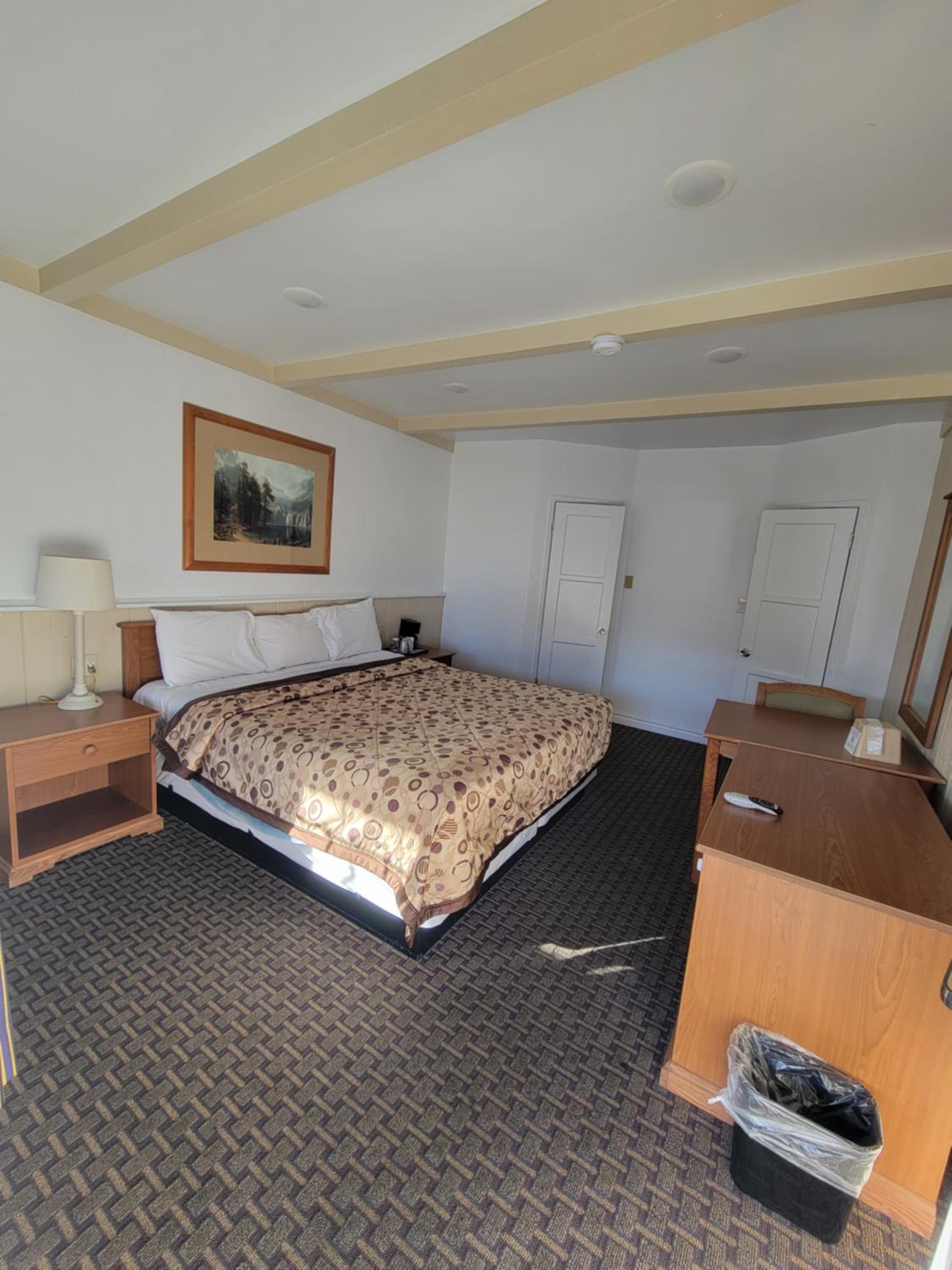 Townhouse Motel