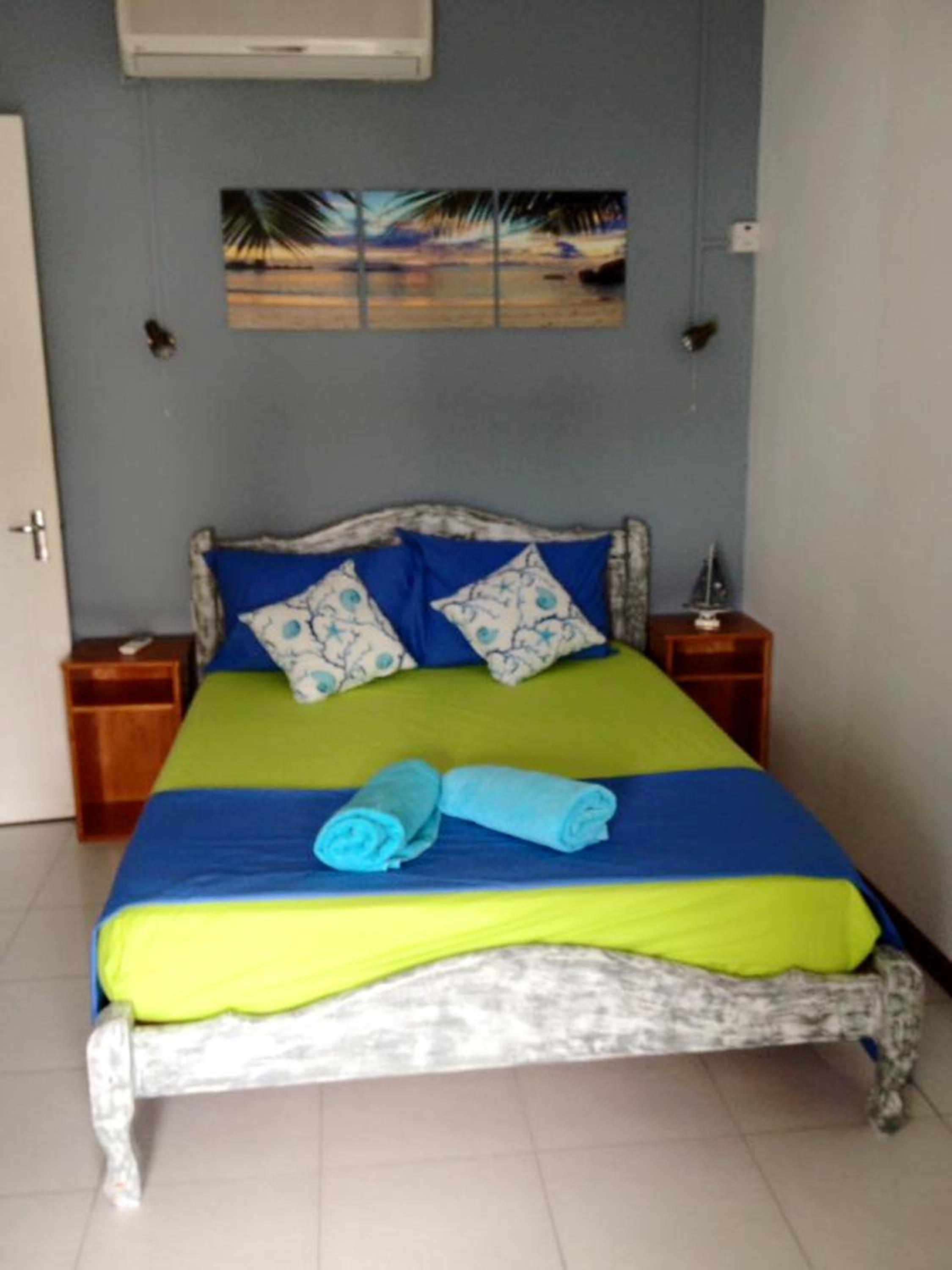 Comfortable apartment in Flic en Flac 74 sqm sea view view 2