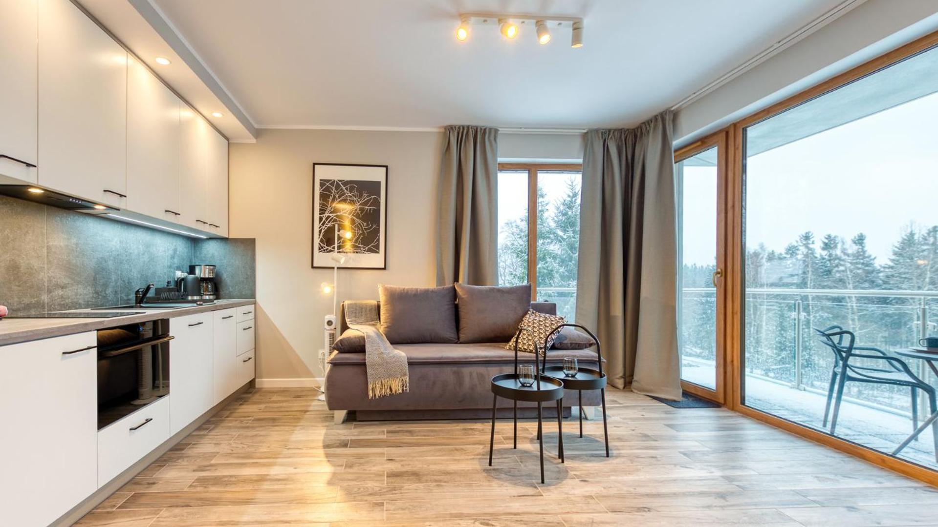 Apartamenty ROYAL APARTS Widok 800 - z panoramą gór