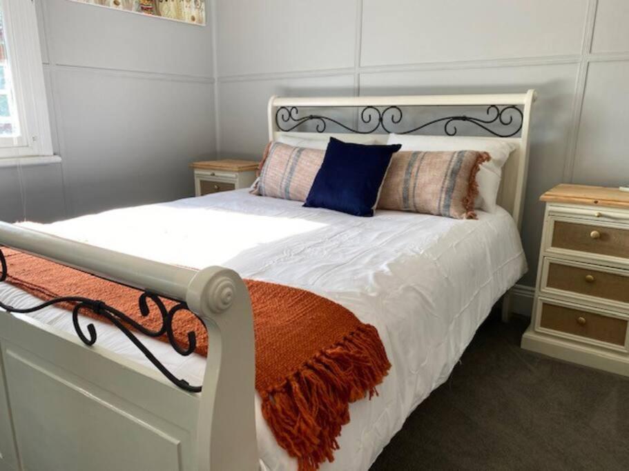High View Manor - *NEW* 3 Bed Federation with Spa
