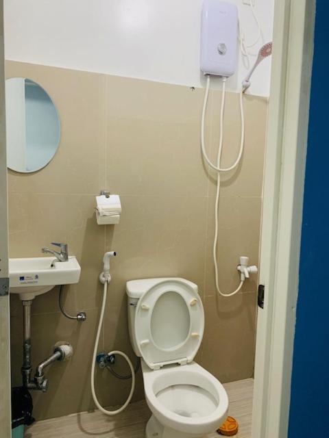 Yuj Inn Pasay