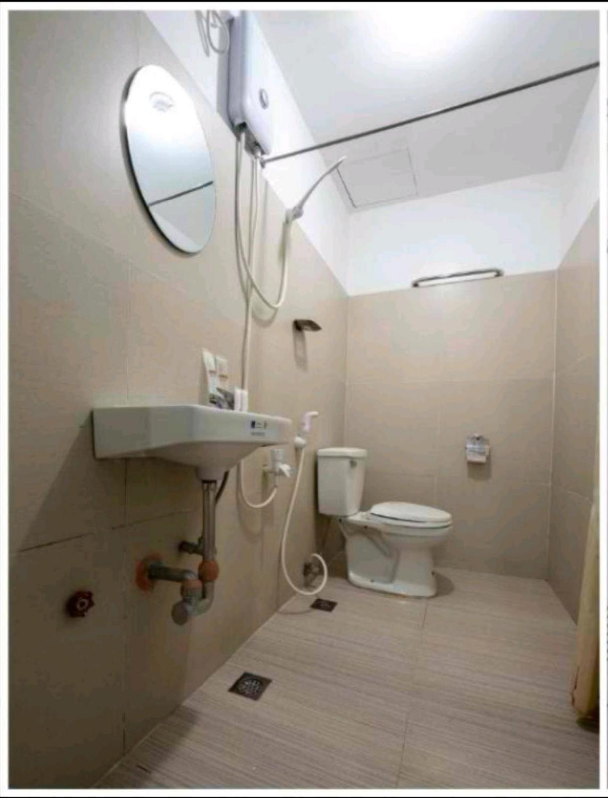 Yuj Inn Pasay