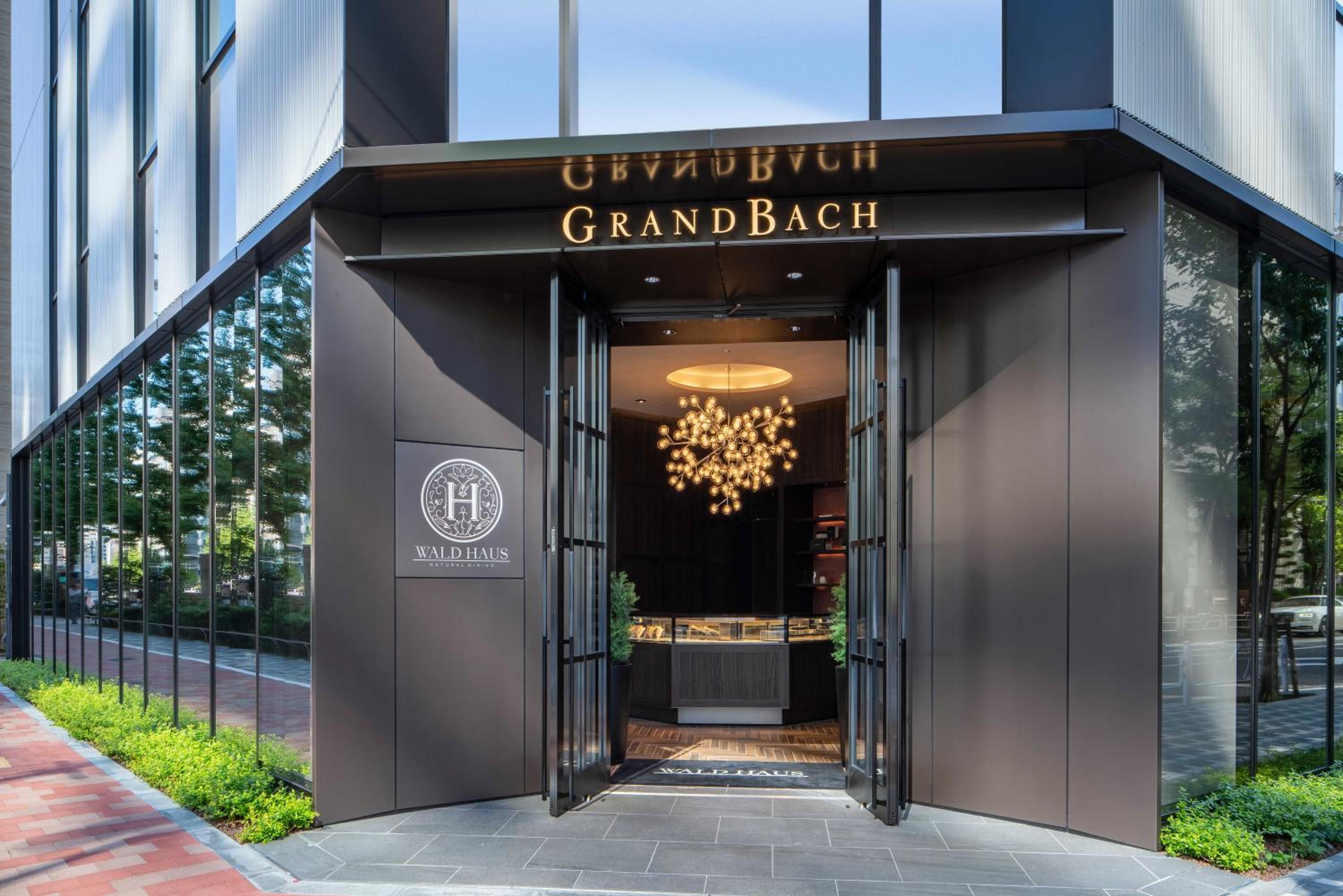 Hotel GrandBach Tokyo Ginza - Image 1