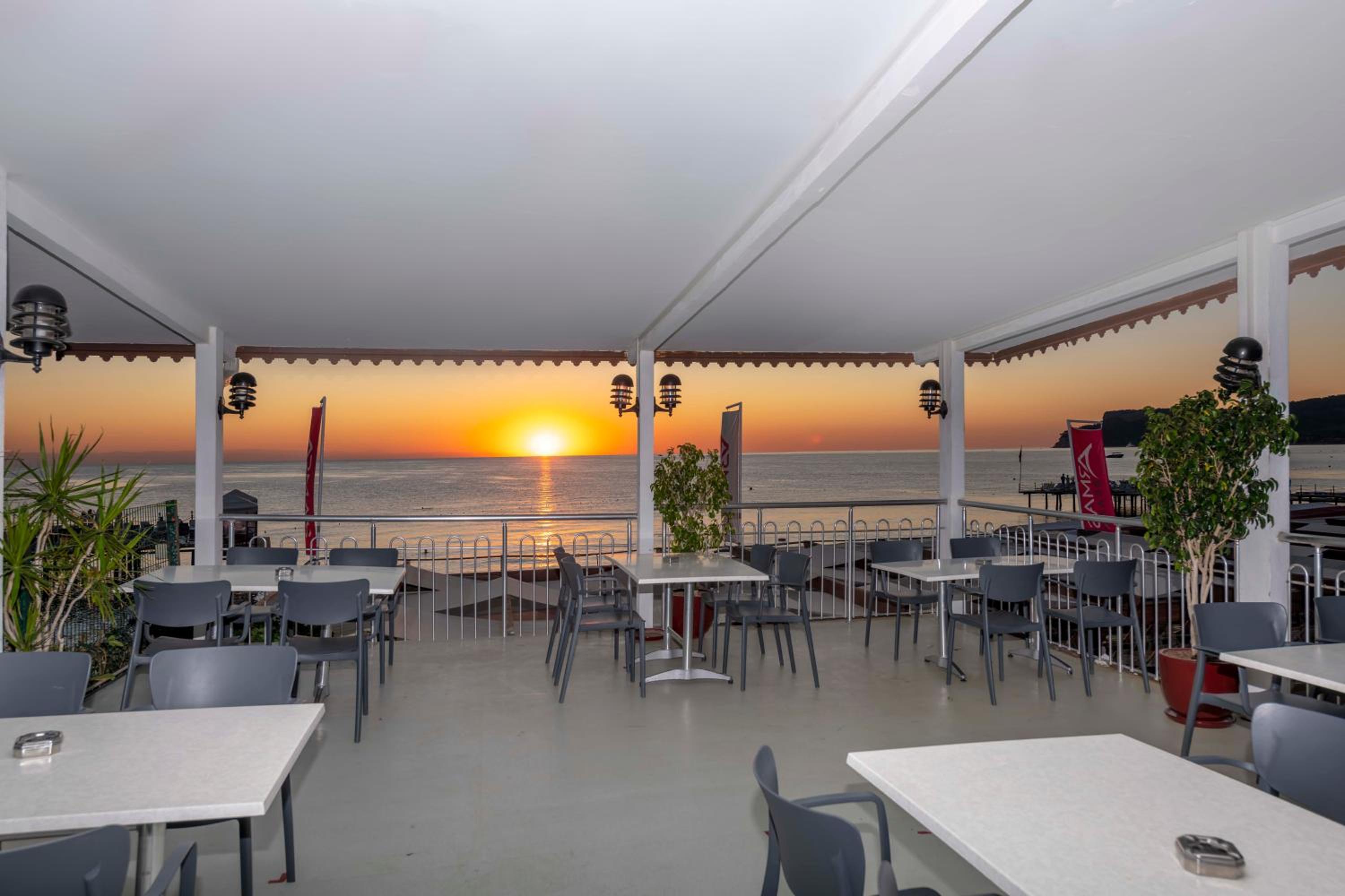 Armas Beach - Image 11