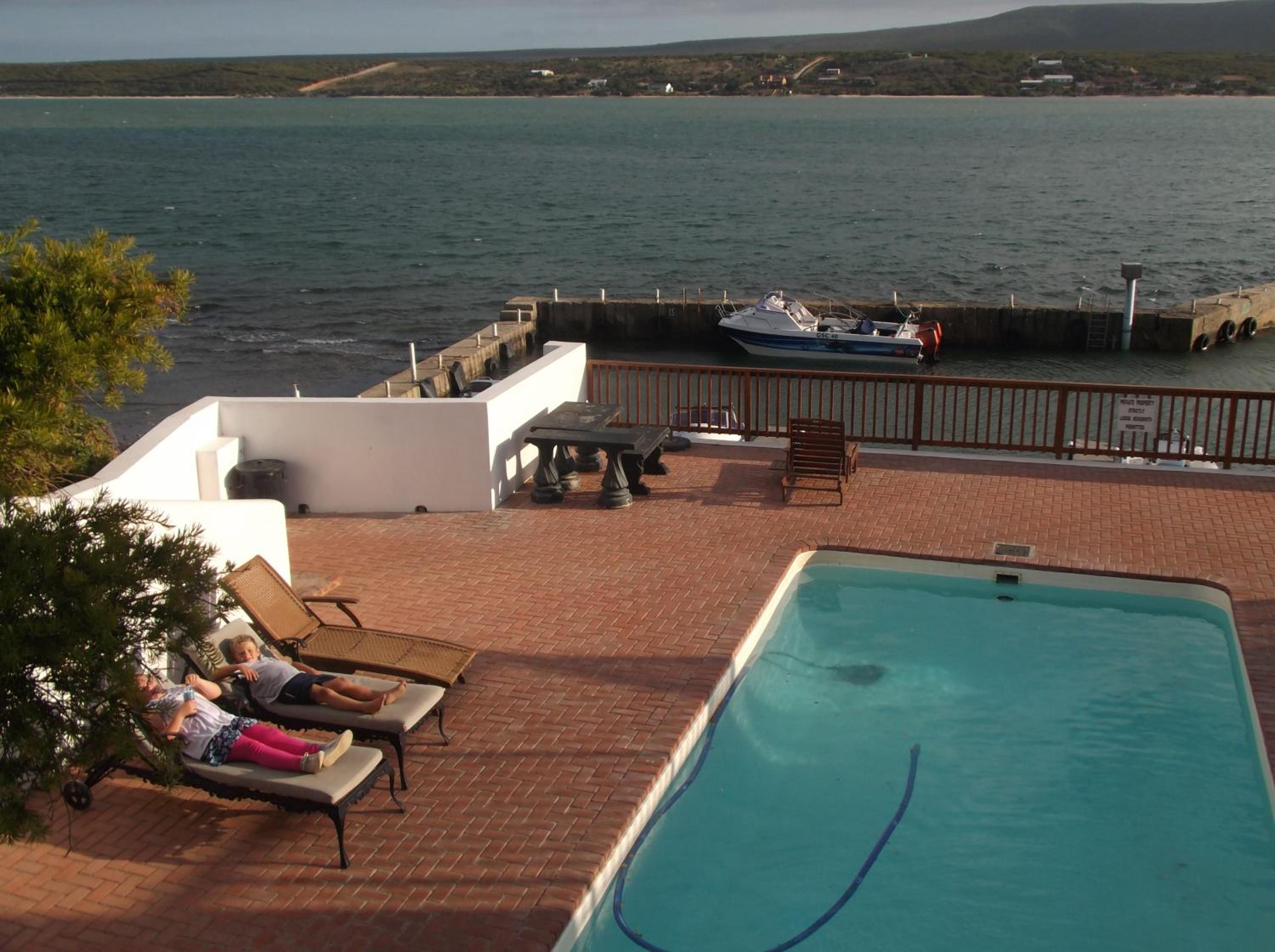 Breede River View with mooring at Witsand,Self-Catering Apartment