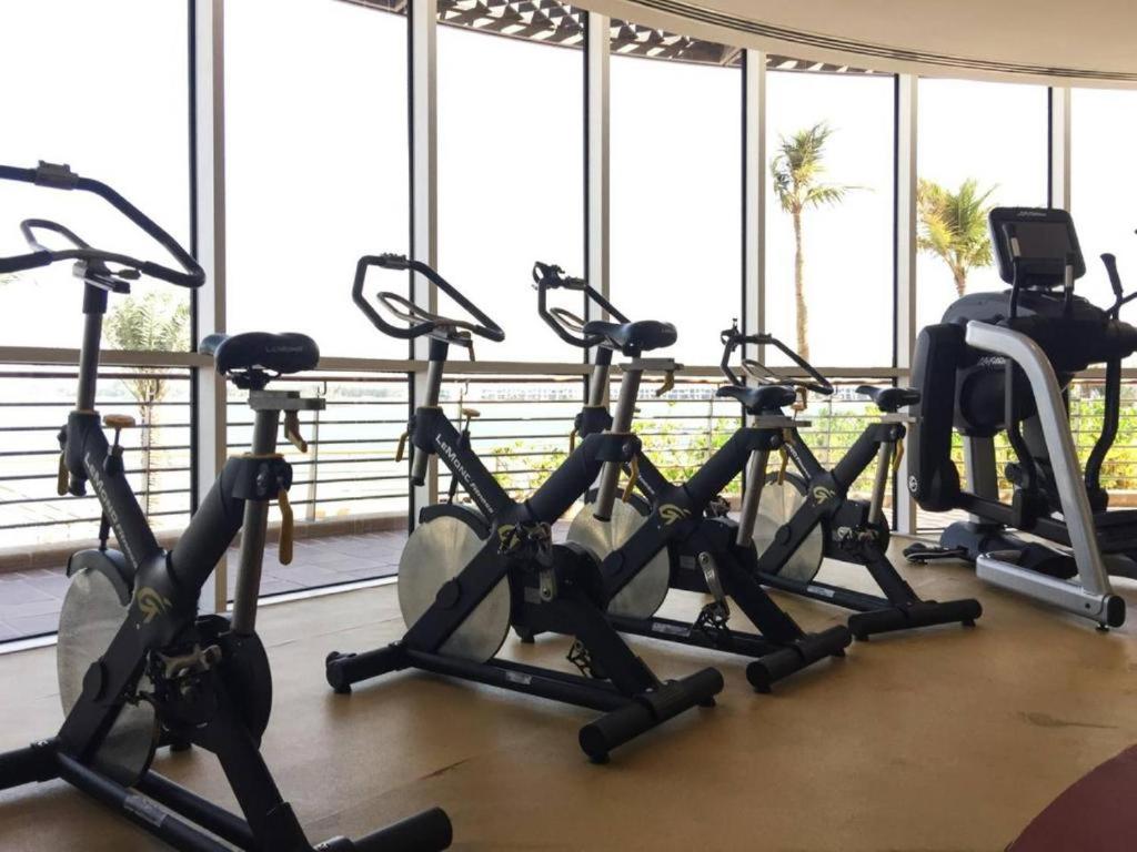 Tiara Residences, Free beach & pool access