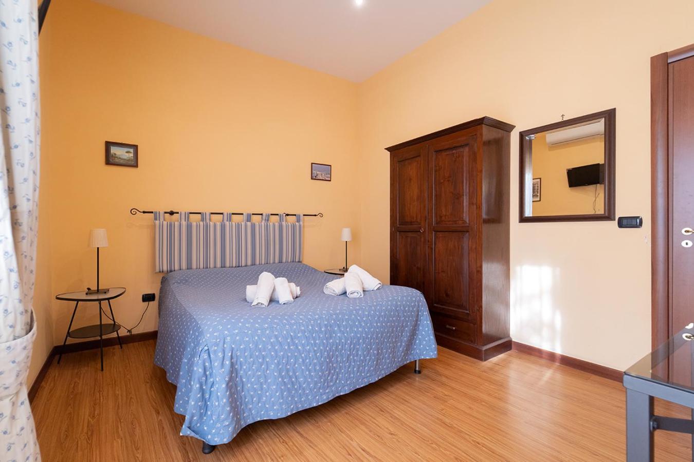 Medina H. Napoli Centro, by ClaPa Group