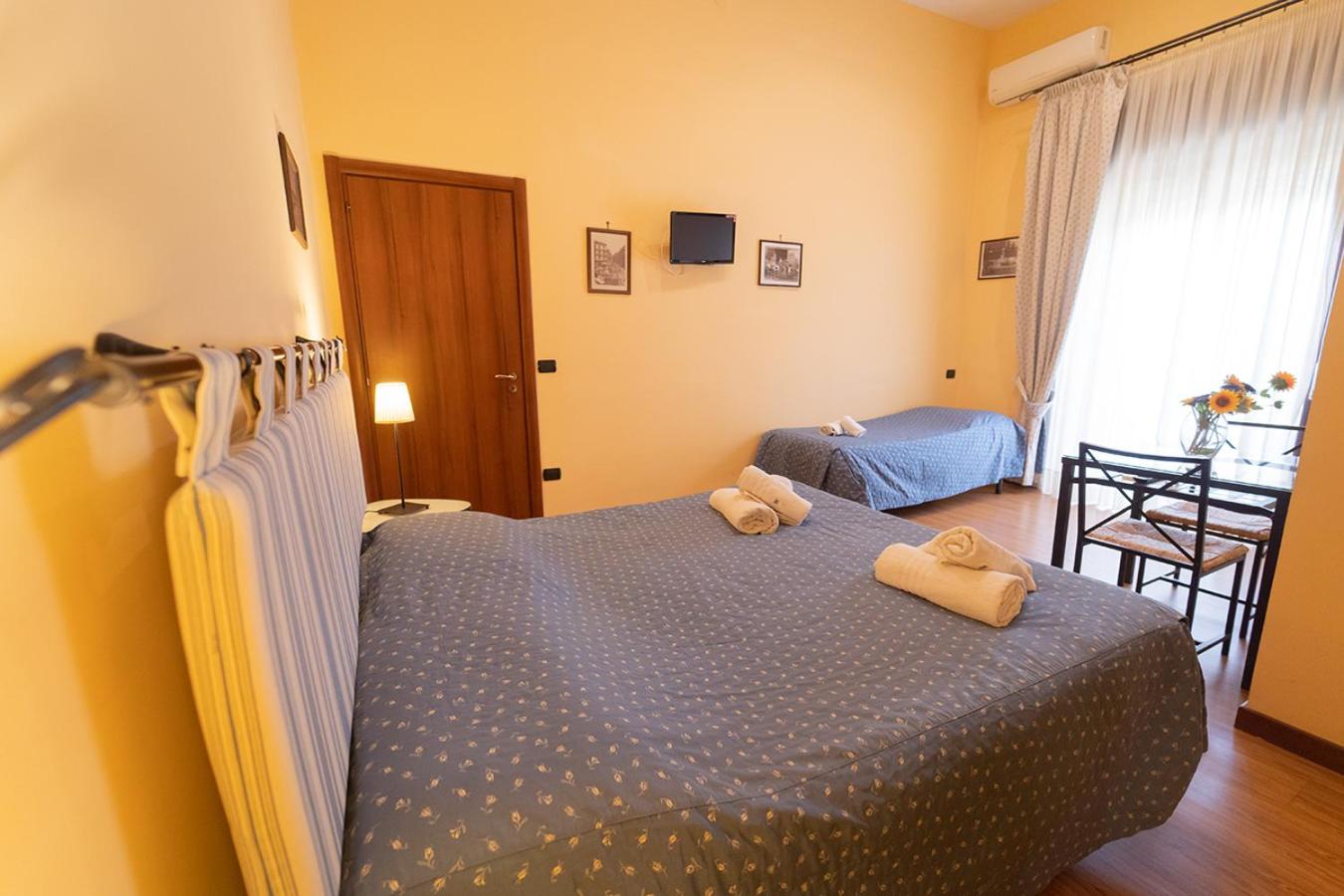 Medina H. Napoli Centro, by ClaPa Group