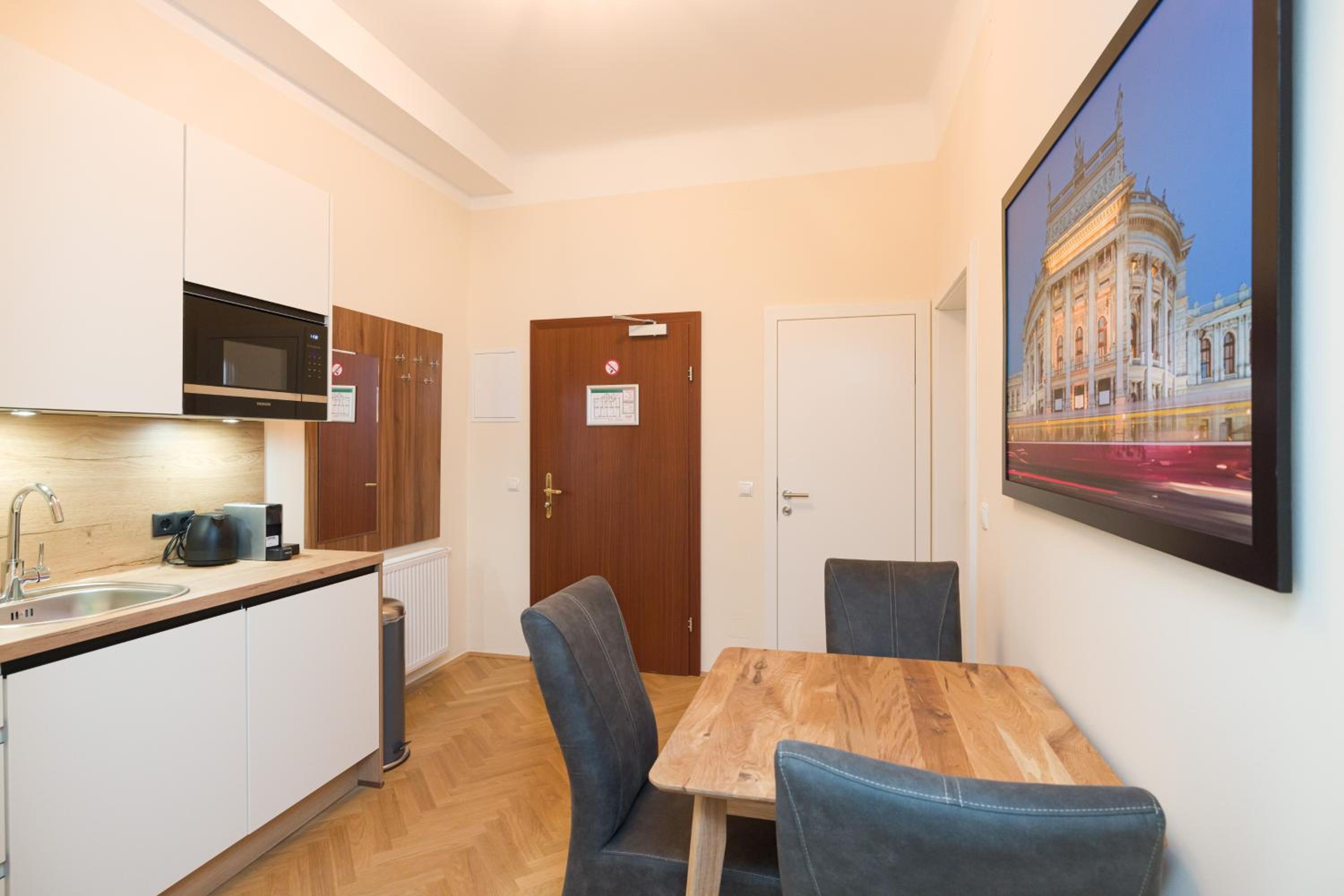 Vienna Stay Apartments Schönbrunn