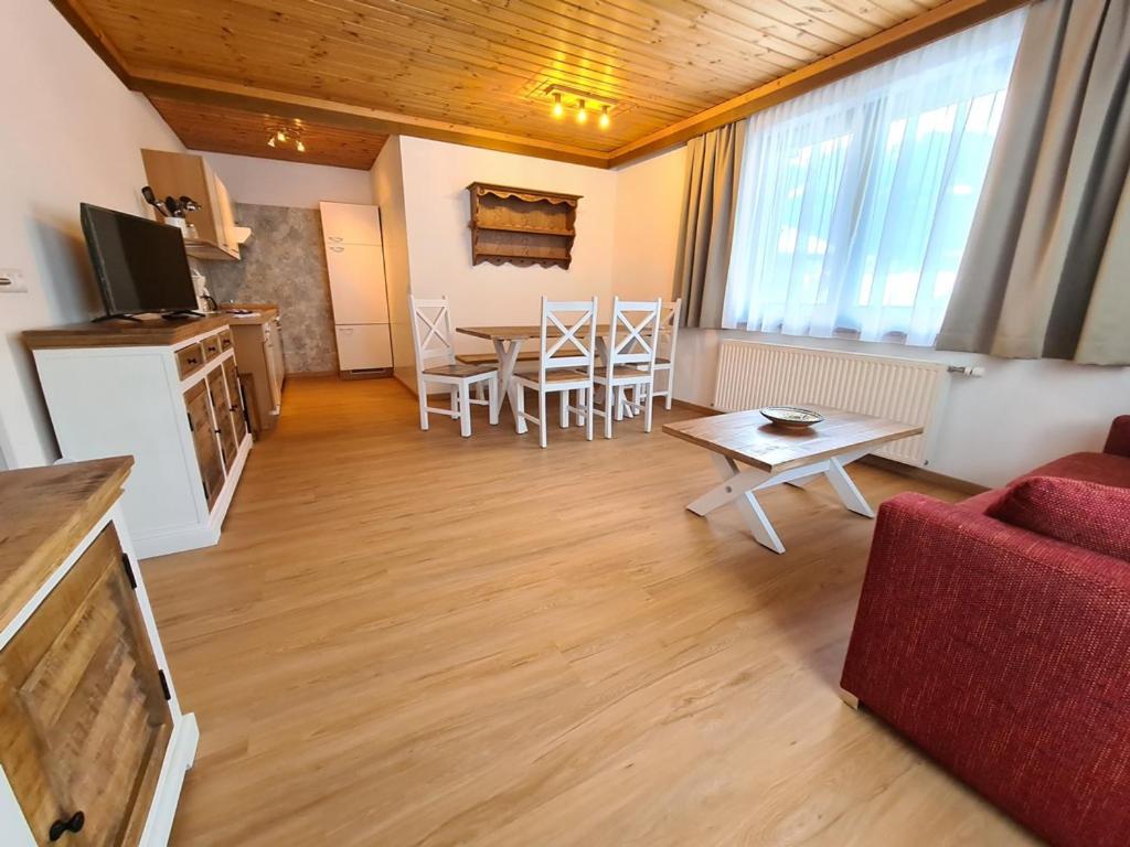 Apartments Juri & Hermann 1