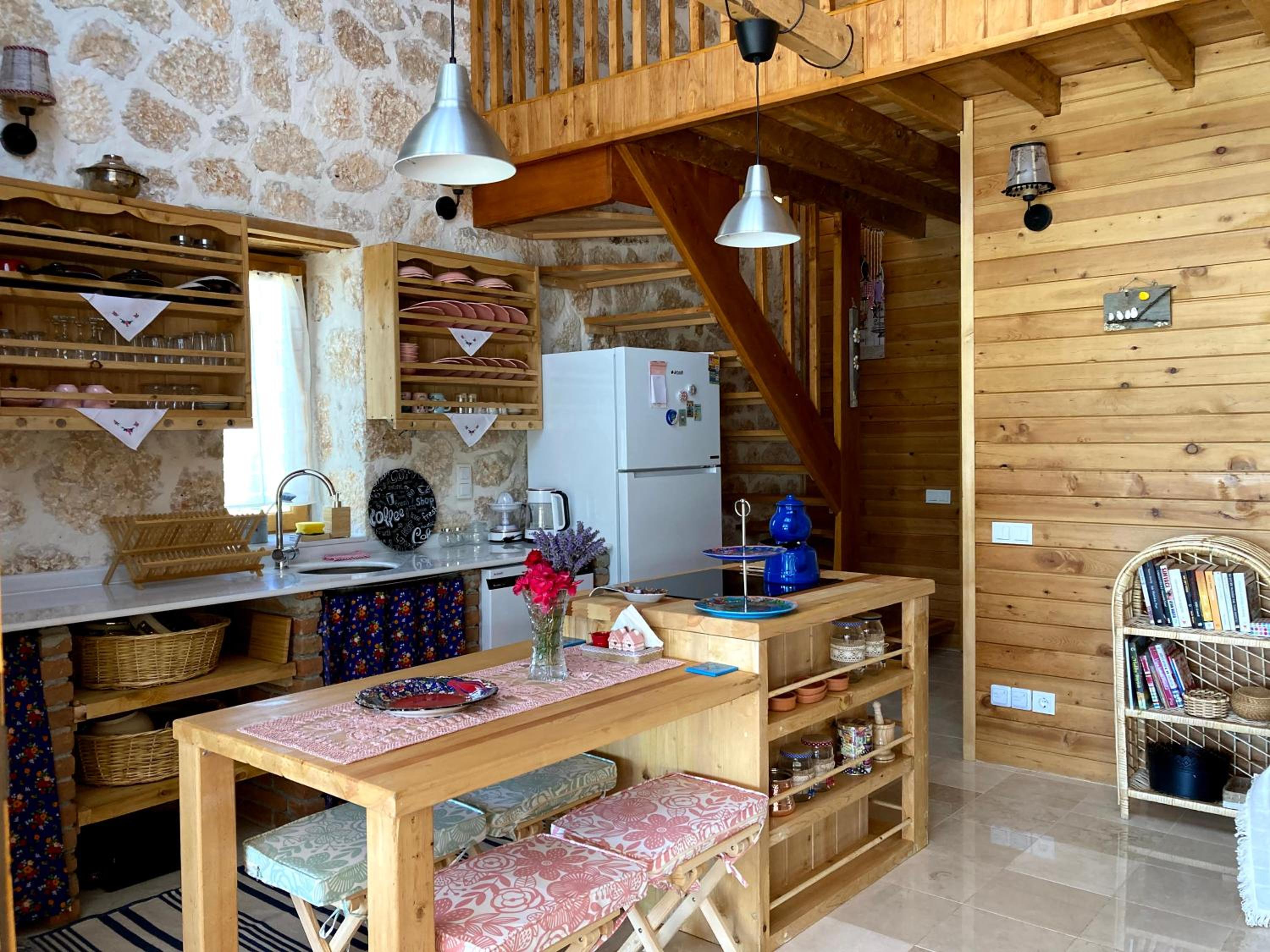 Ambar Evleri