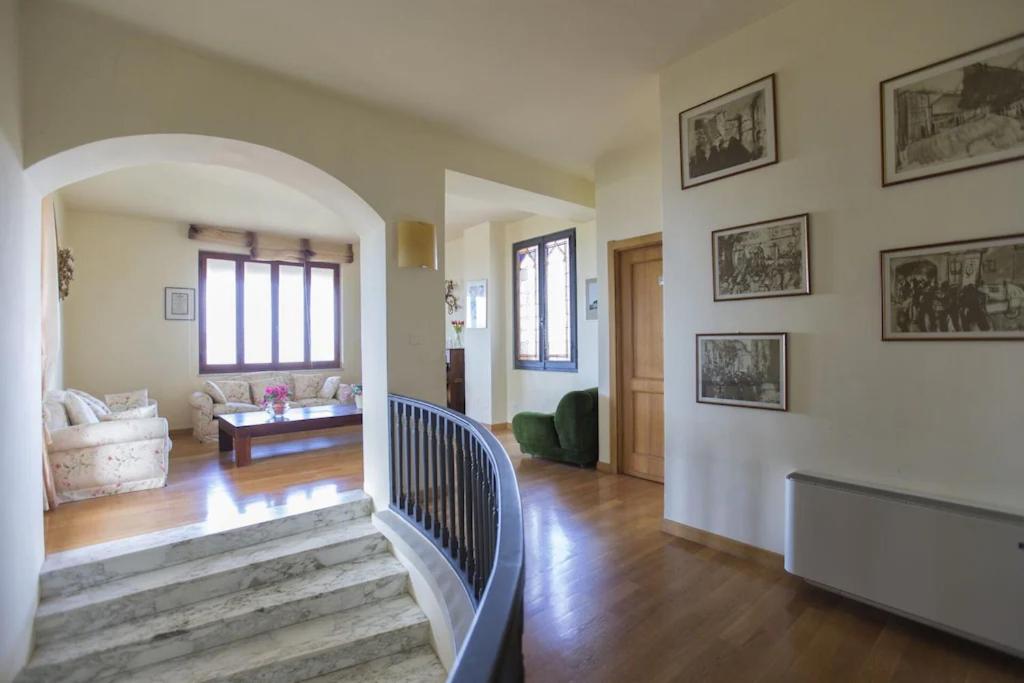 Alghero villa Duchessa per 8 persone vista mare immersa nel verde con giardino view 2