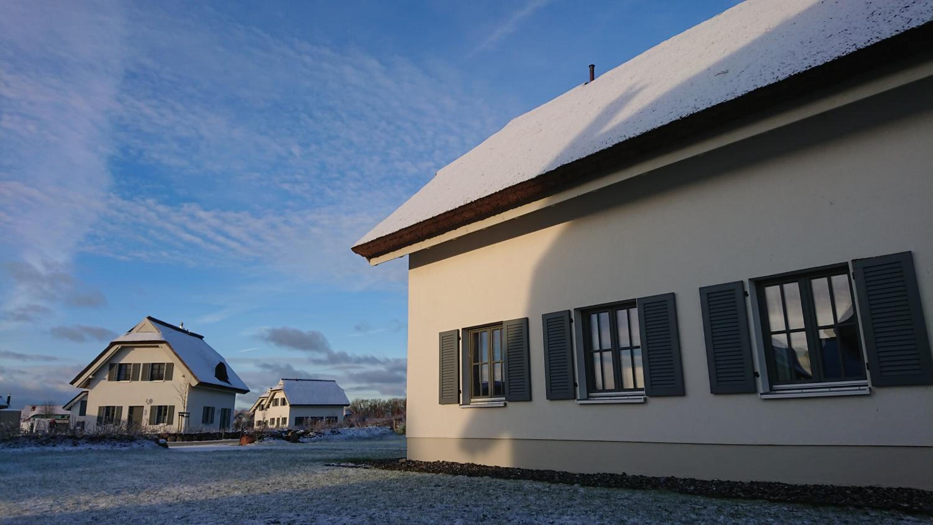 Reetdachhäuser am Bakenberg