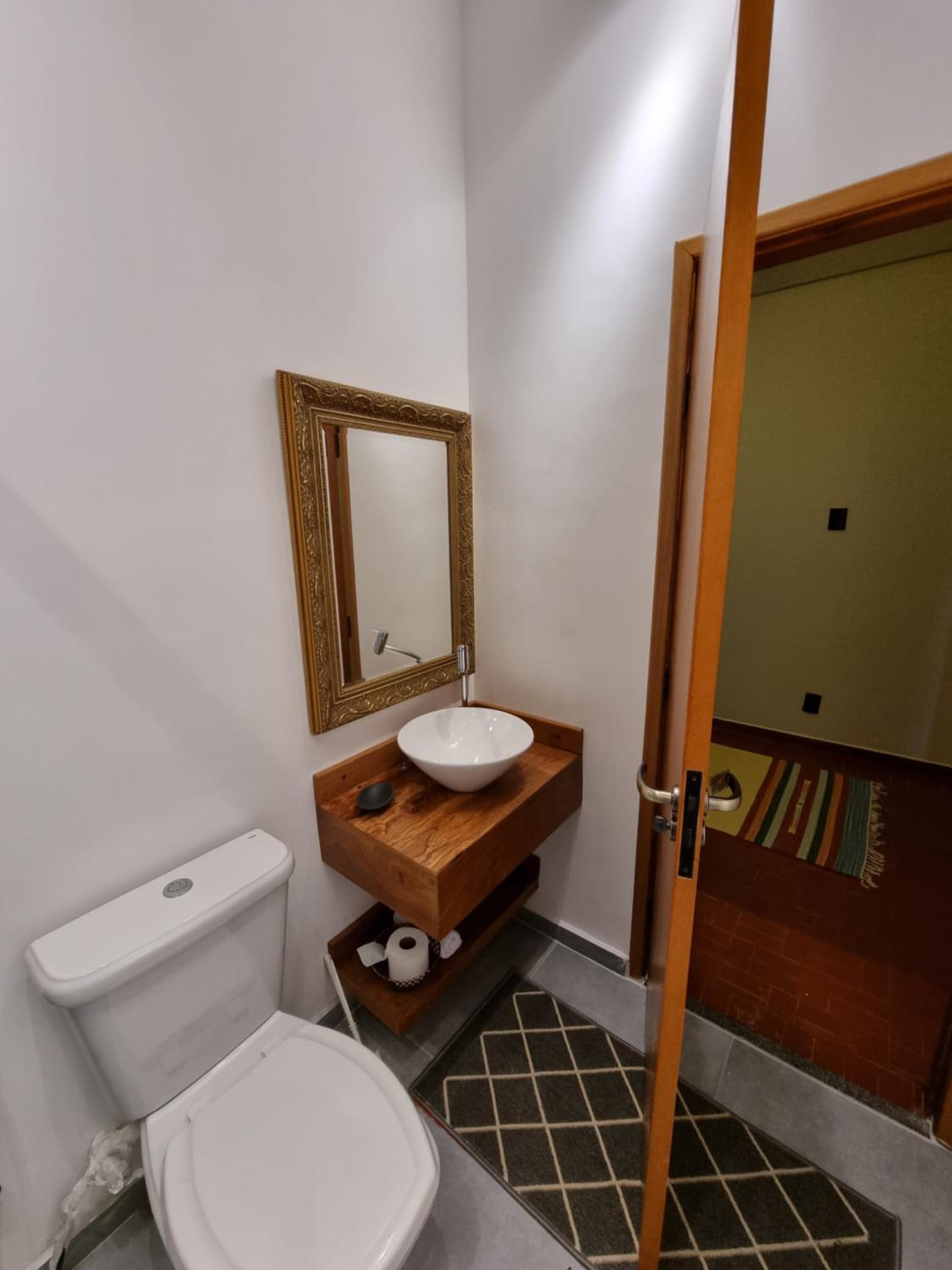 CASA DOM QUIXOTE, pequena Chácara no centro da cidade