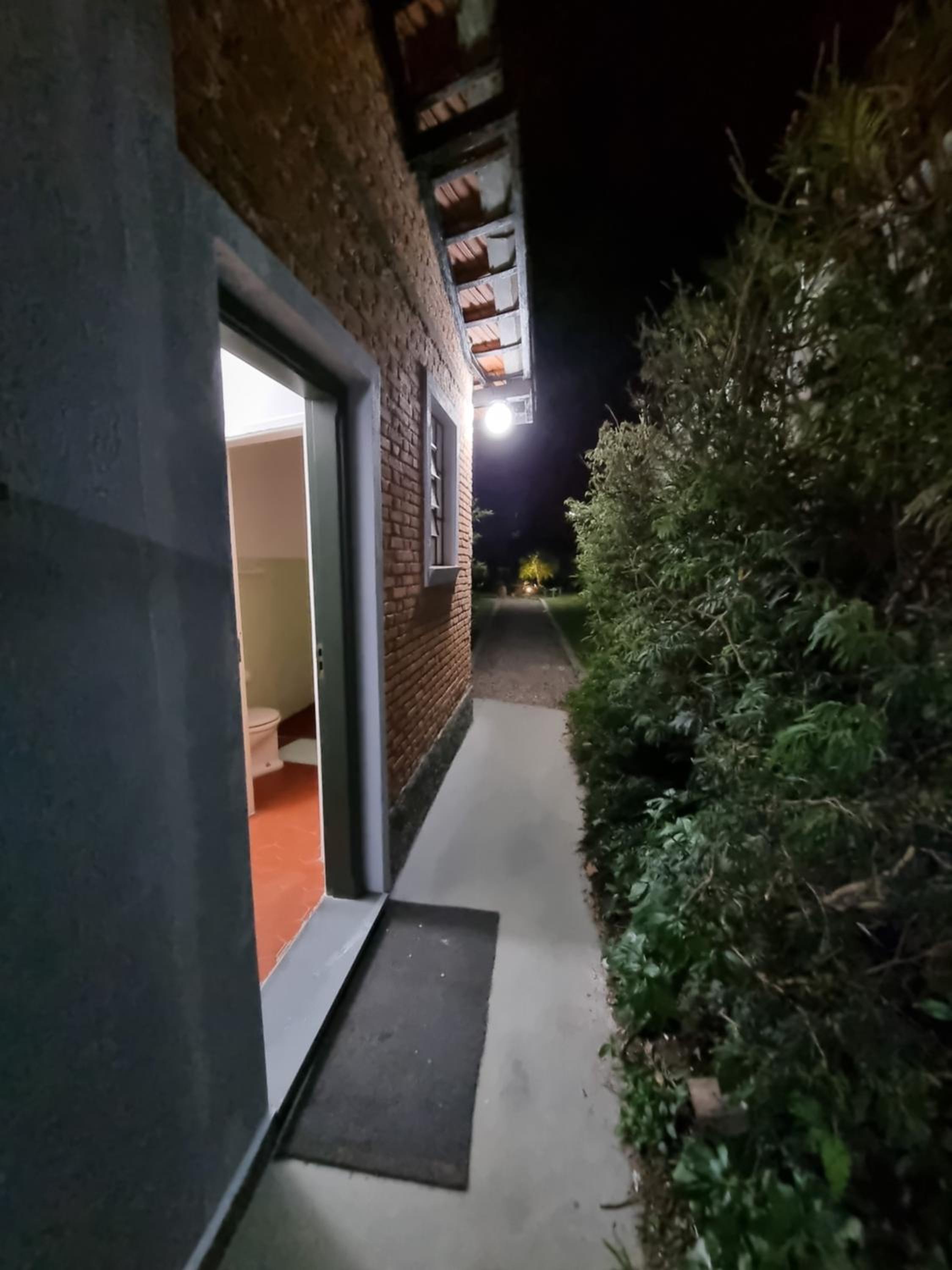 CASA DOM QUIXOTE, pequena Chácara no centro da cidade