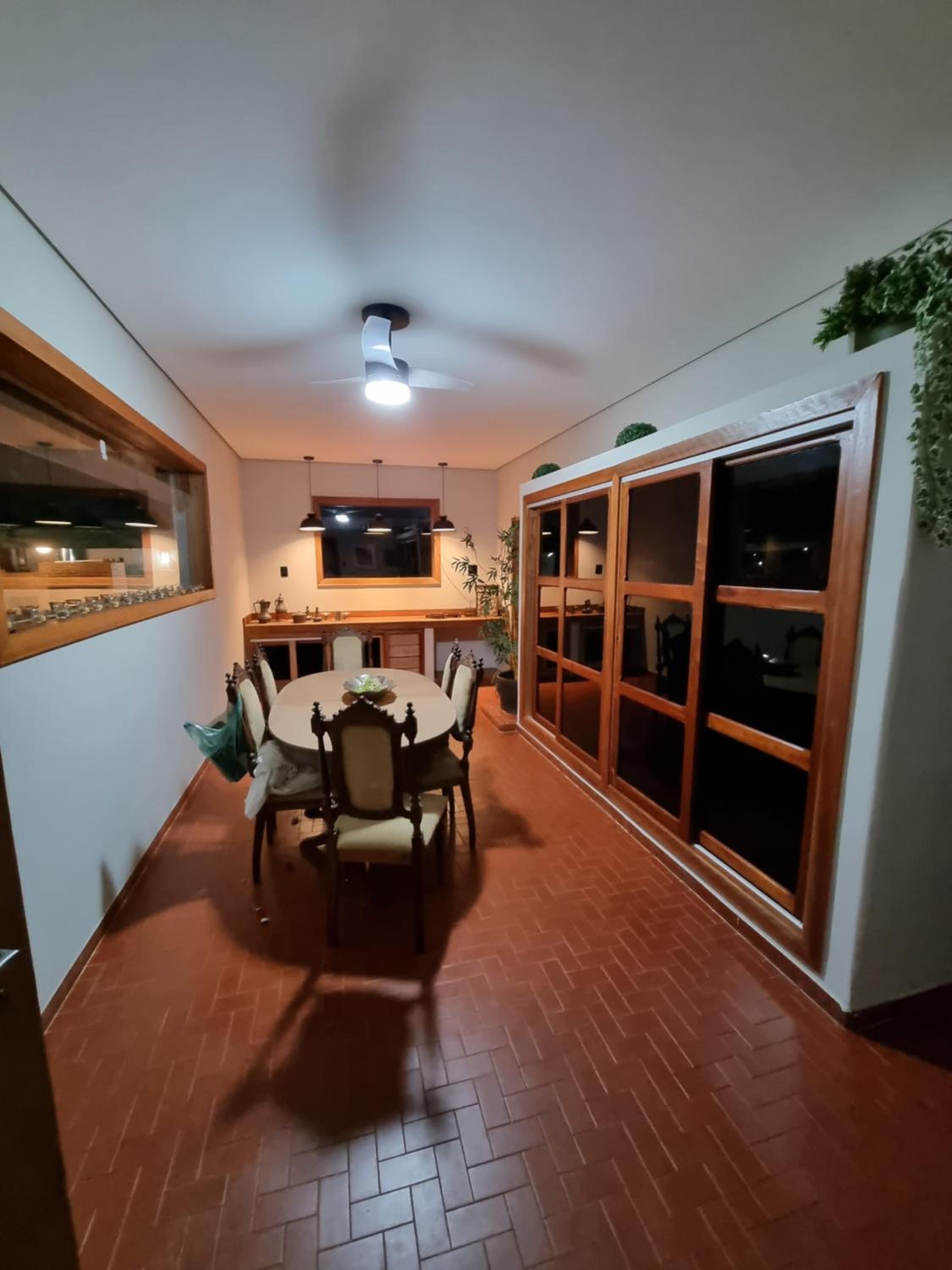CASA DOM QUIXOTE, pequena Chácara no centro da cidade