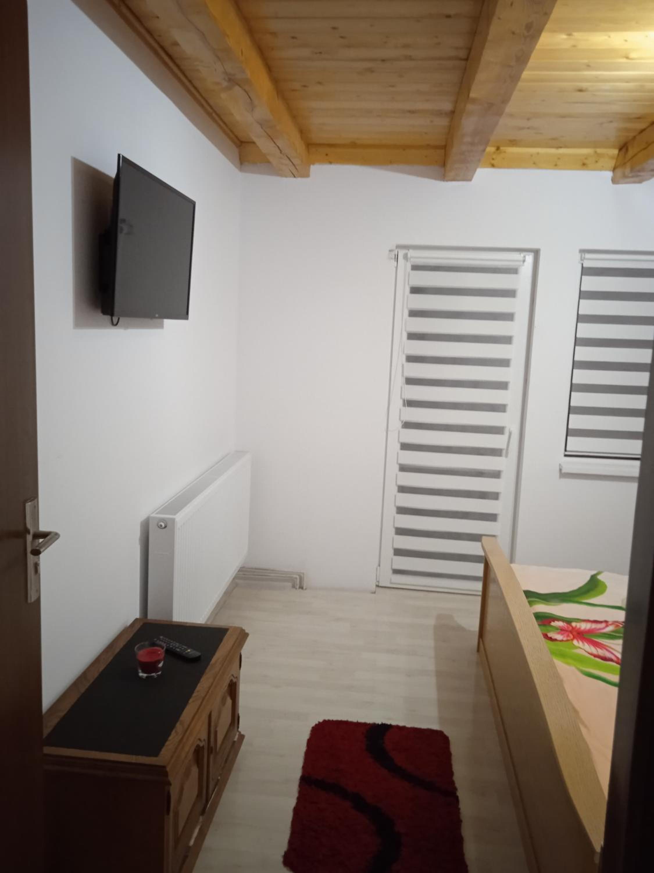 Photo 36