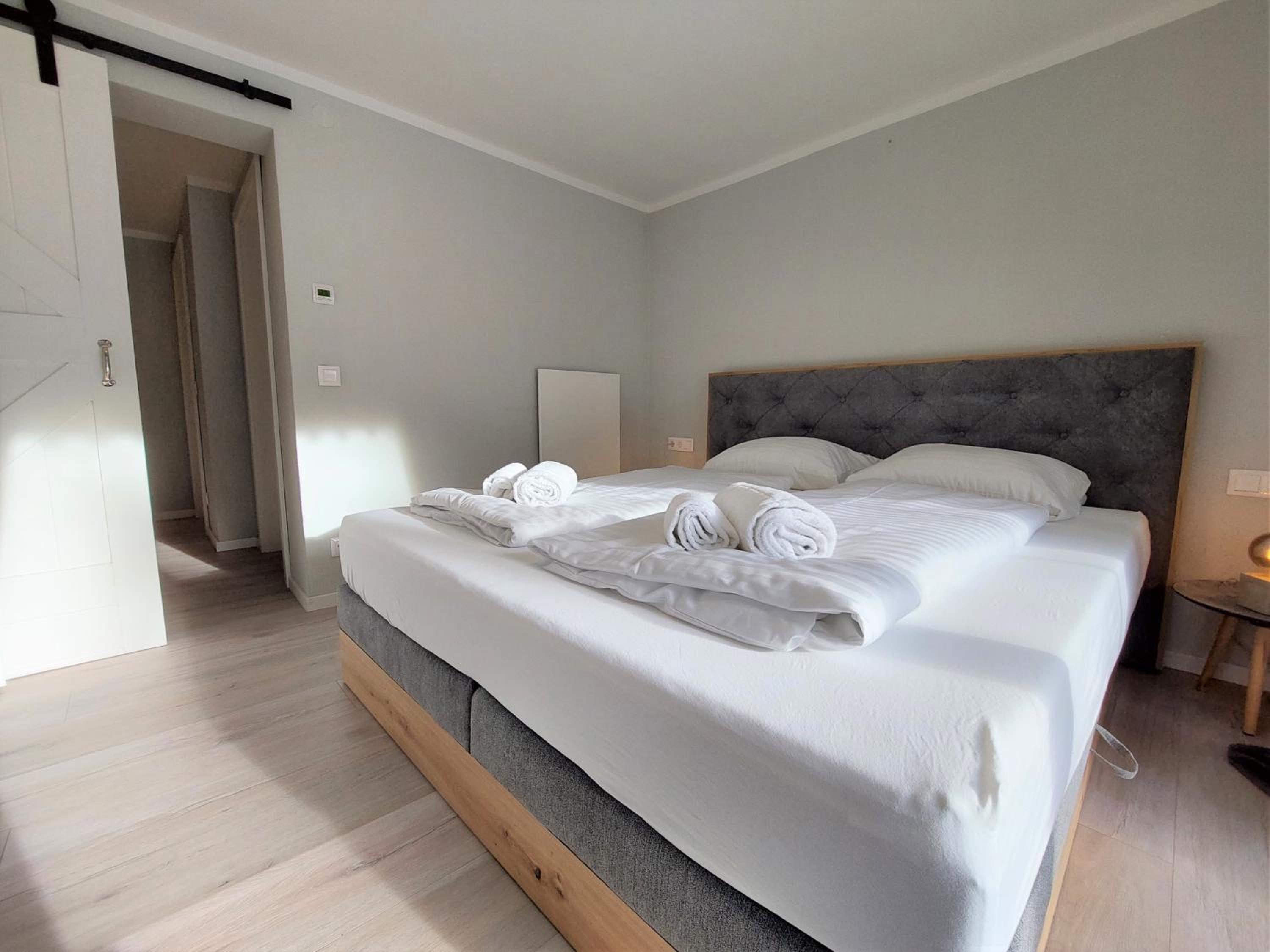 RMG Roses Apartments
