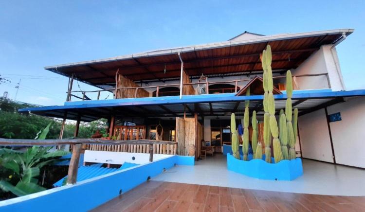 Galápagos Casa Playa Mann