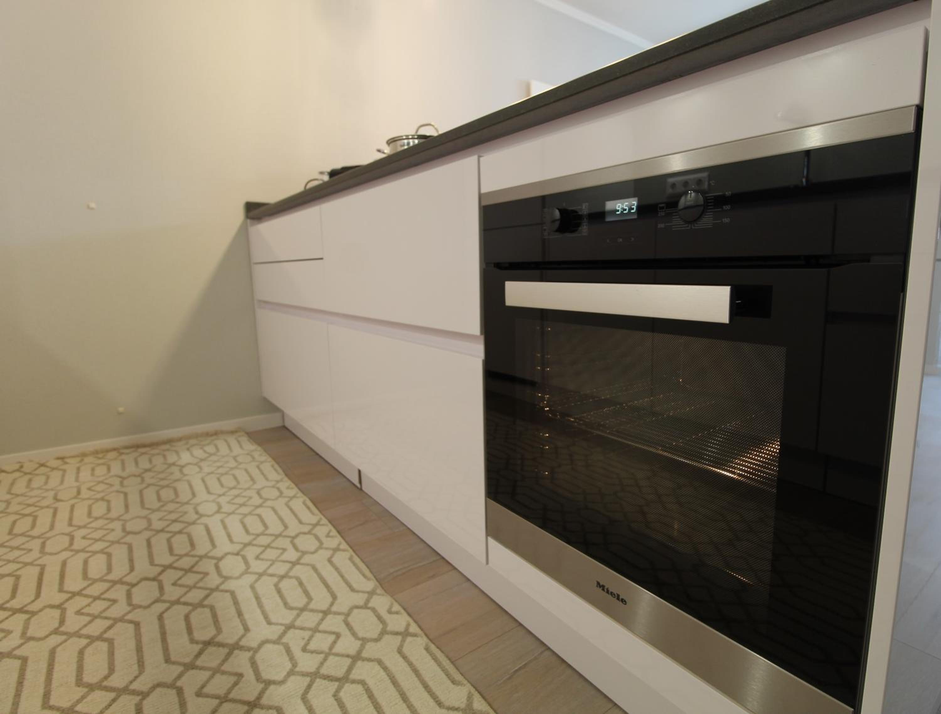 RMG Roses Apartments