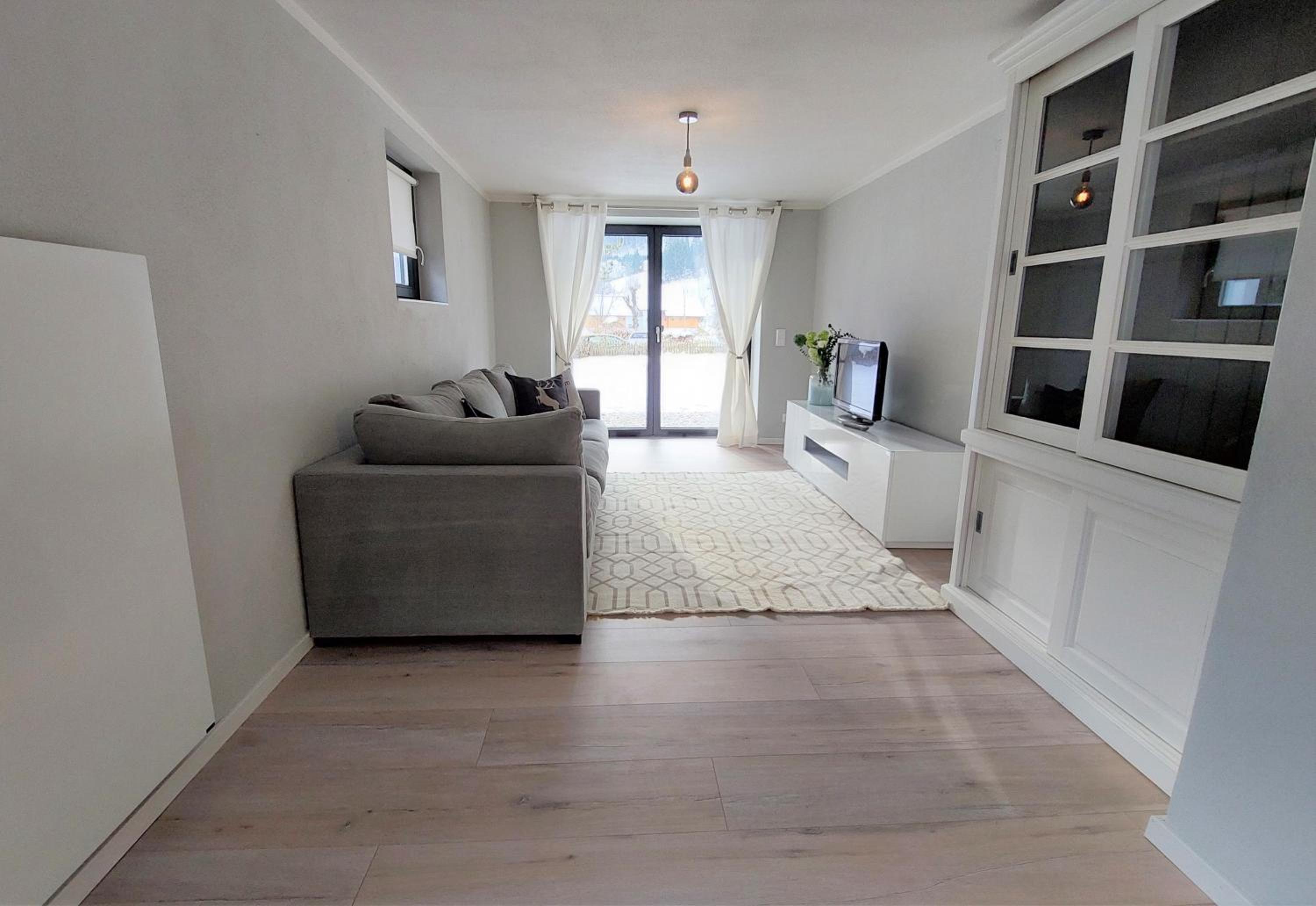 RMG Roses Apartments