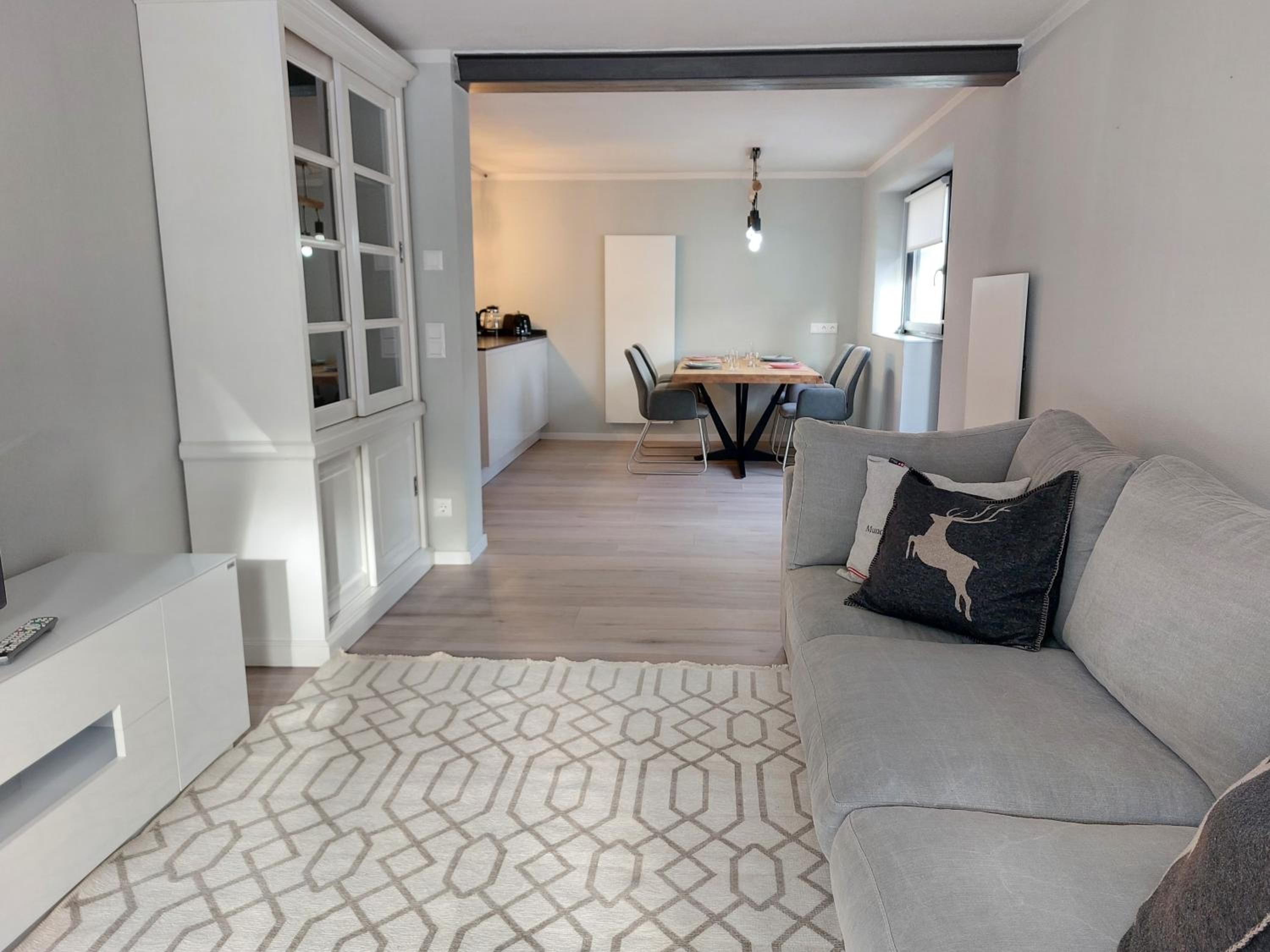 RMG Roses Apartments