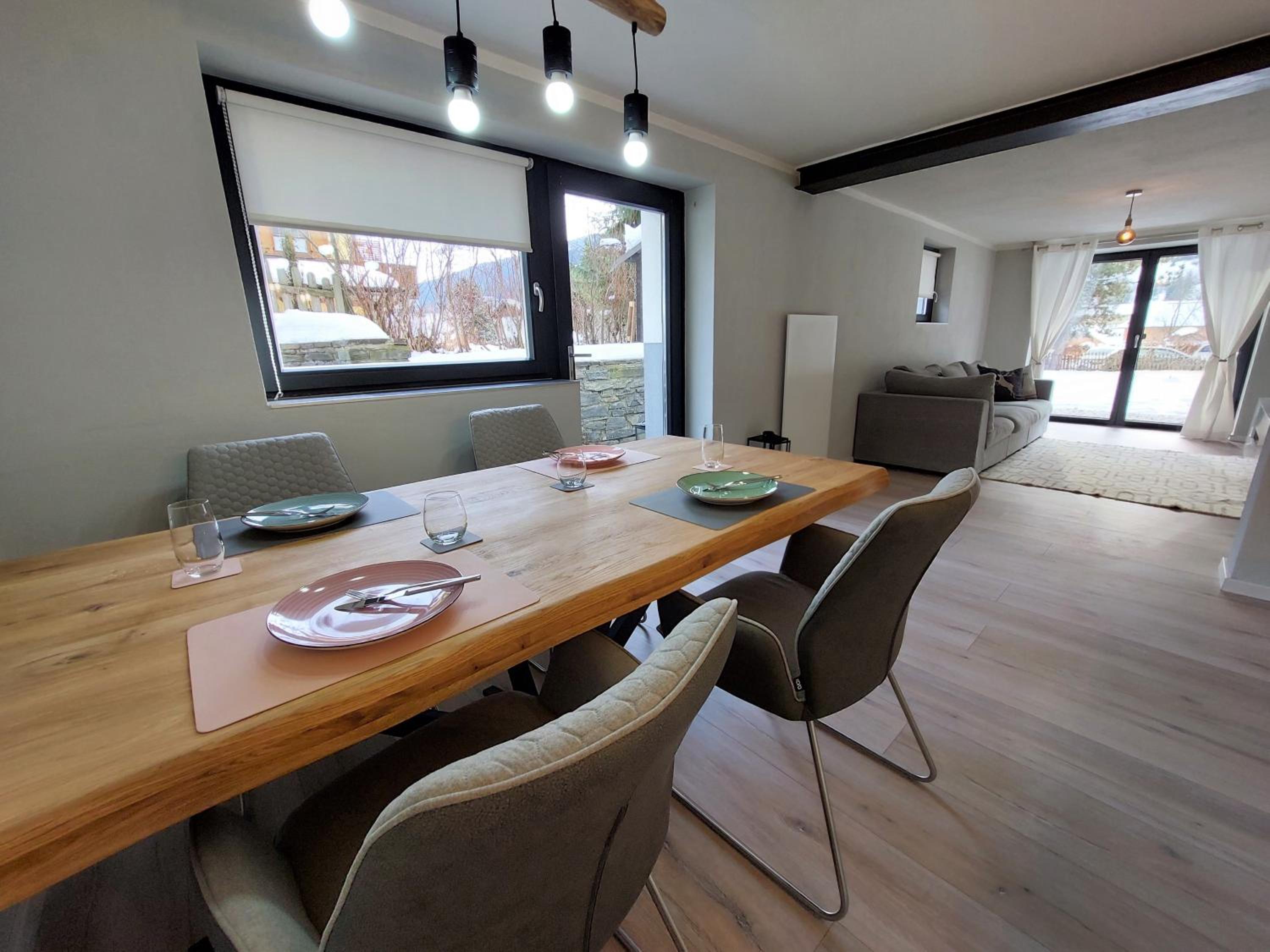 RMG Roses Apartments